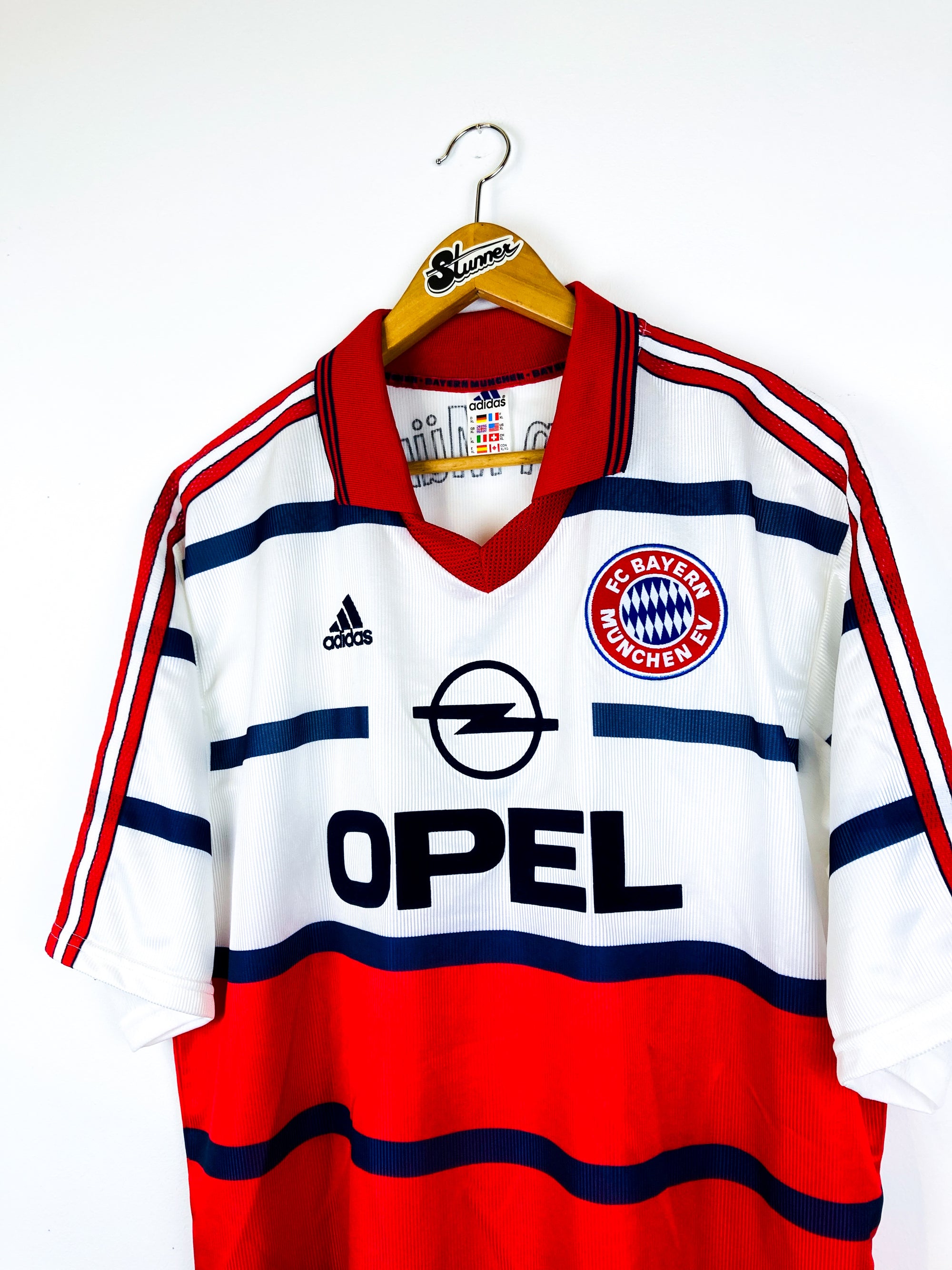 BAYERN MUNICH 1998/2000 AWAY SHIRT - Main Image