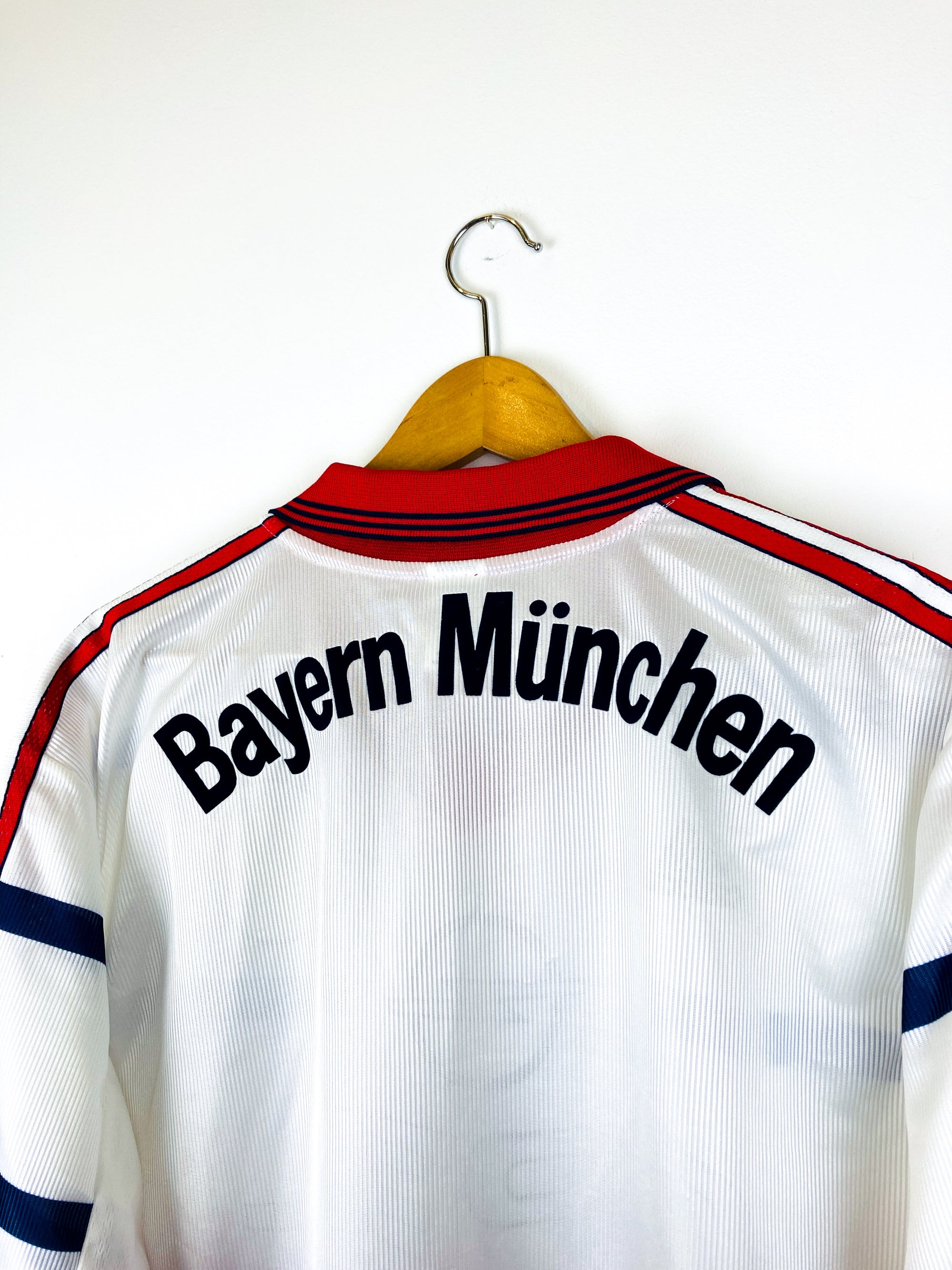 BAYERN MUNICH 1998/2000 AWAY SHIRT