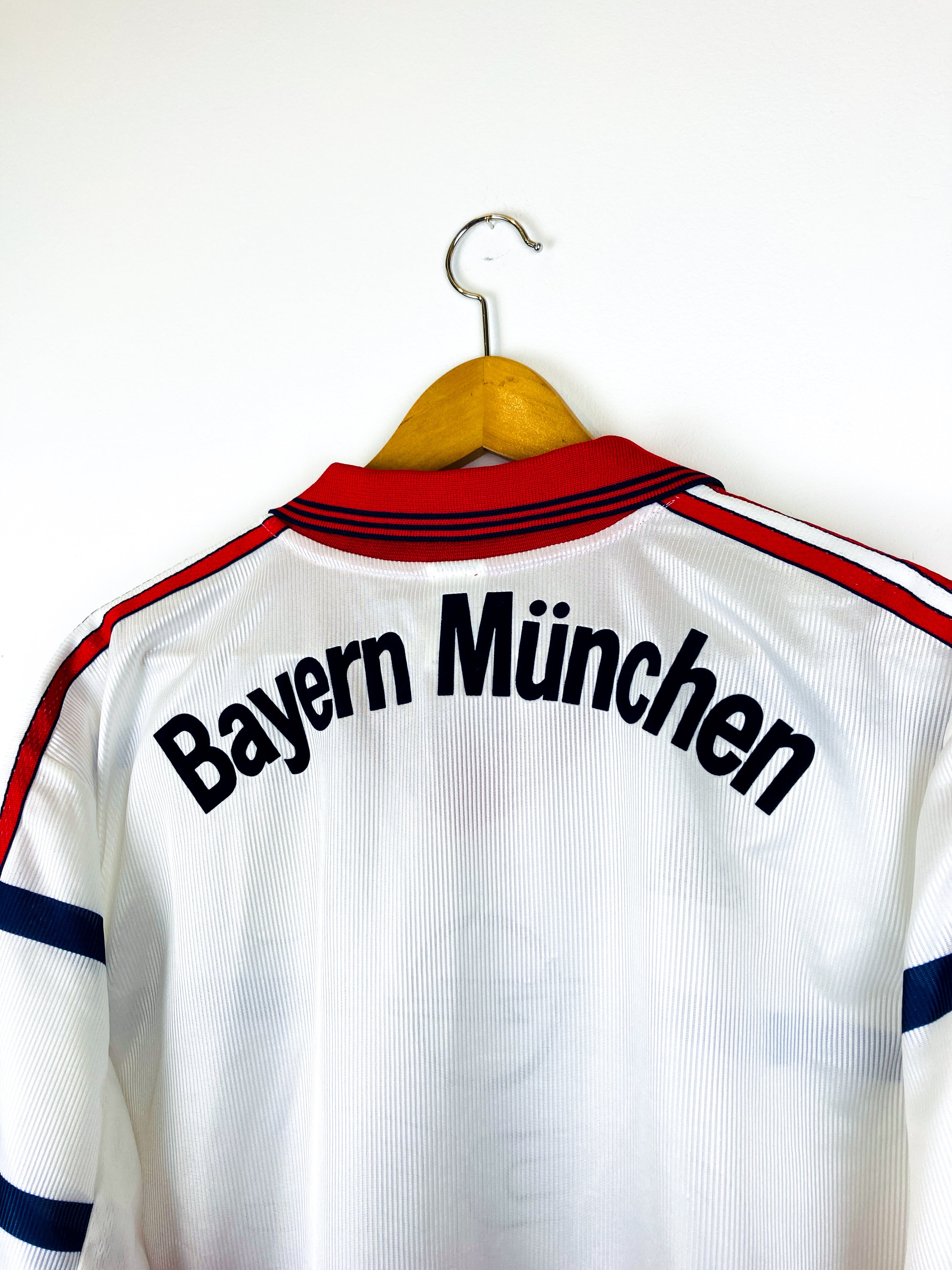 BAYERN MUNICH 1998/2000 AWAY SHIRT