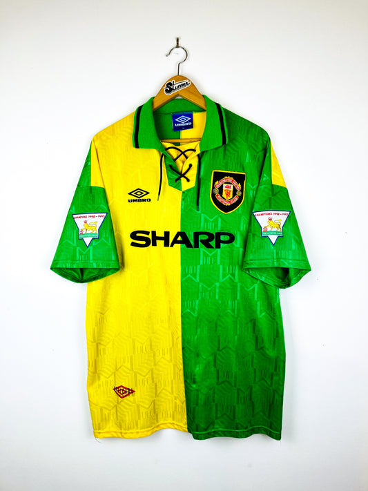 MANCHESTER UNITED 1992/1994 THIRD SHIRT #7 CANTONA