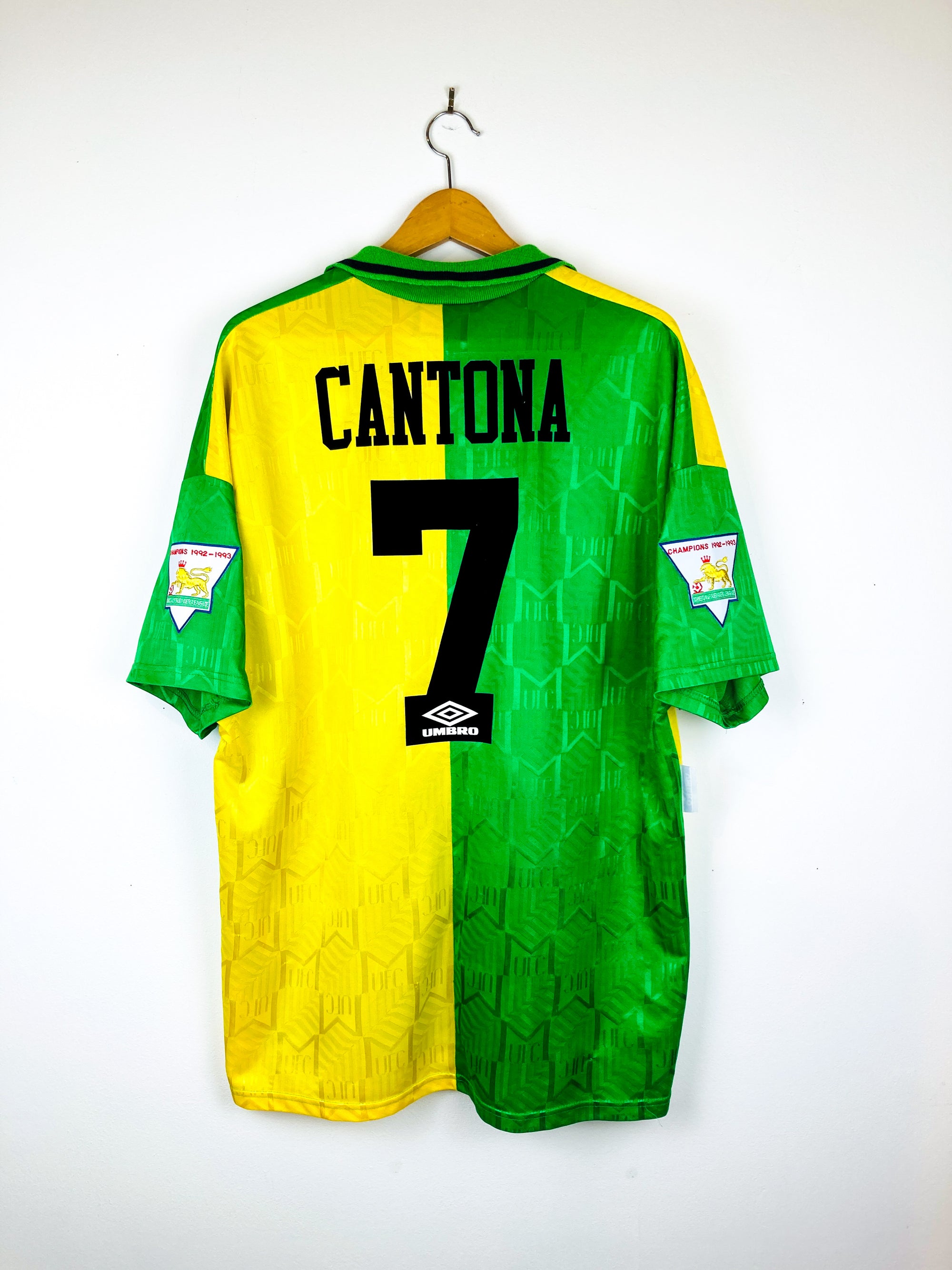 MANCHESTER UNITED 1992/1994 THIRD SHIRT #7 CANTONA