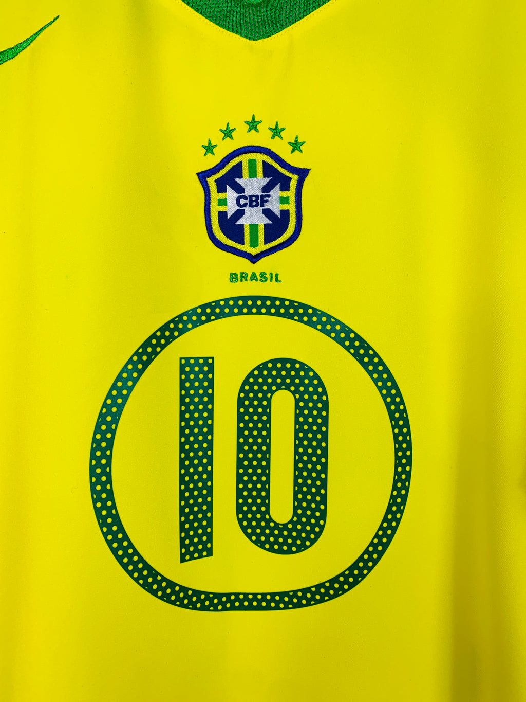 BRAZIL 2004/2006 HOME SHIRT #10 RONALDINHO [L]