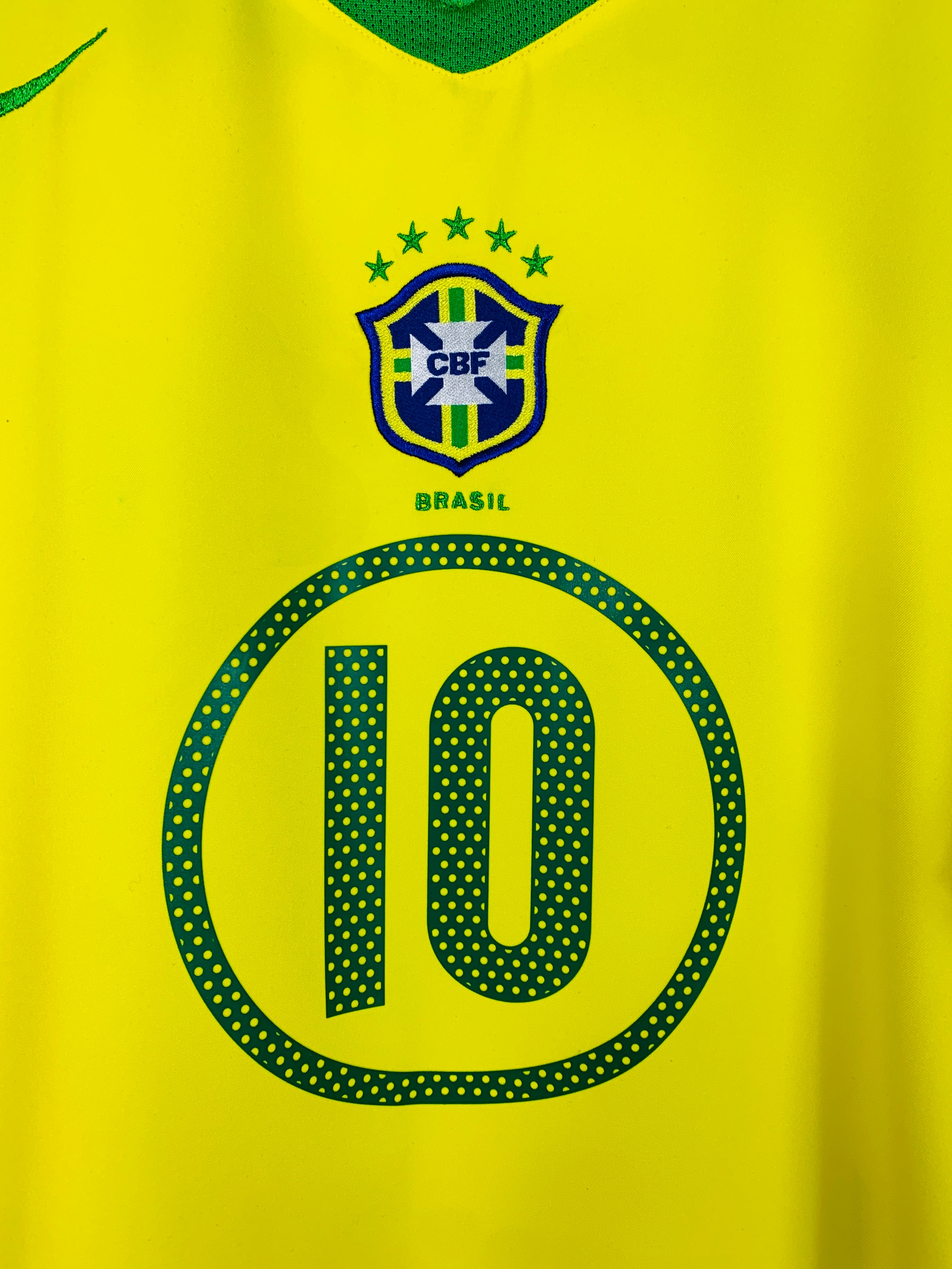 BRAZIL 2004/2006 HOME SHIRT #10 RONALDINHO [L]