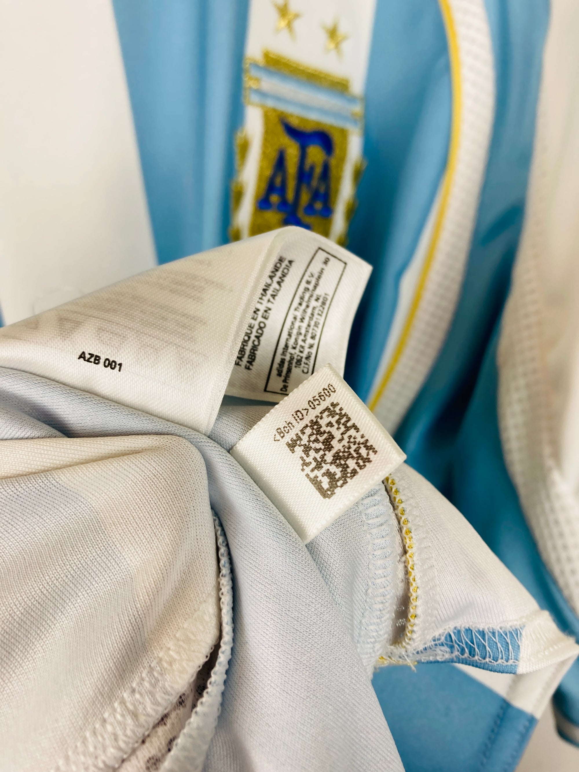 ARGENTINA 2005/2007 HOME SHIRT #19 MESSI