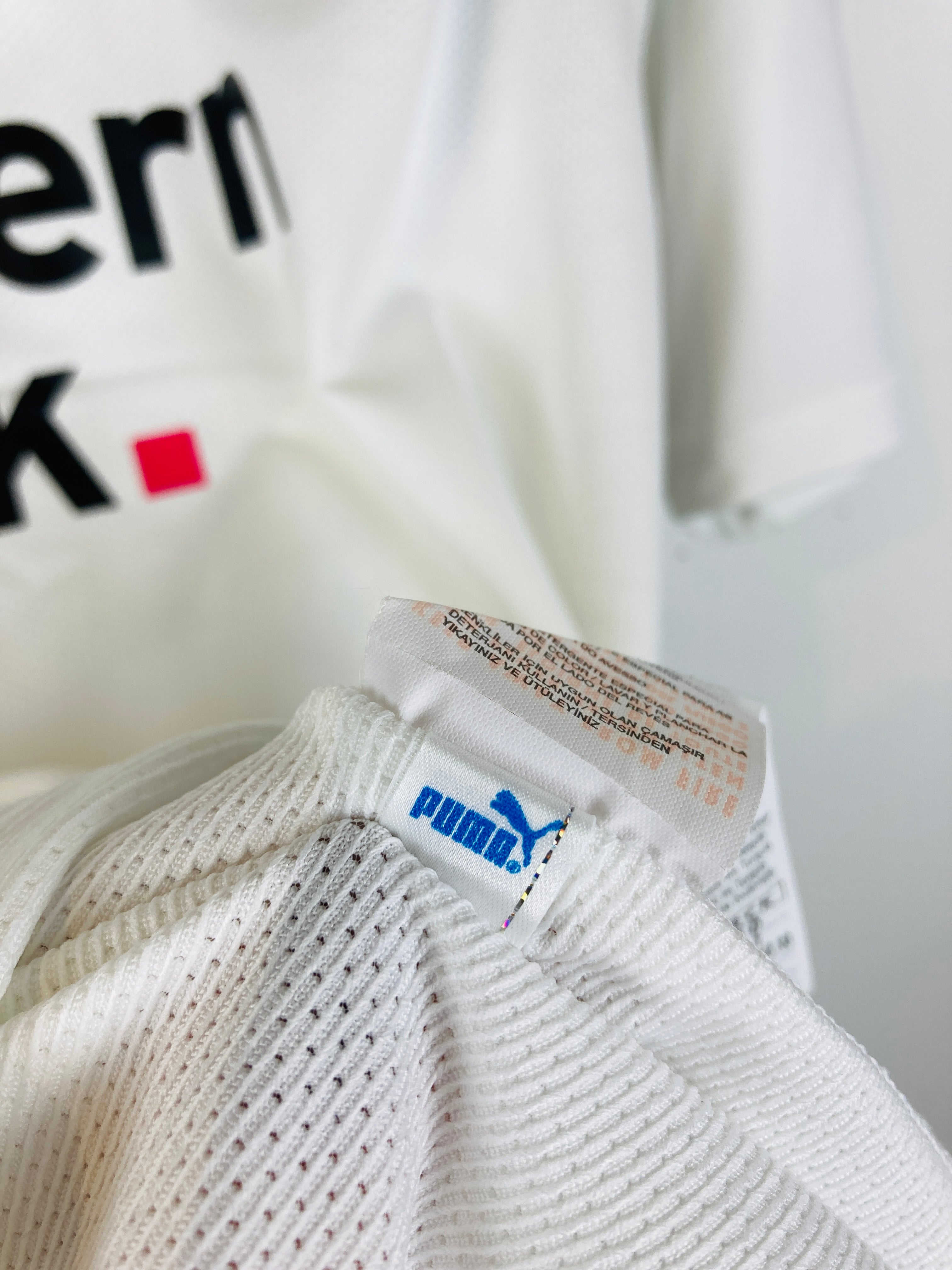 NEWCASTLE UNITED 2010/2011 THIRD SHIRT #37 BEN ARFA [PLAYER ISSUE]