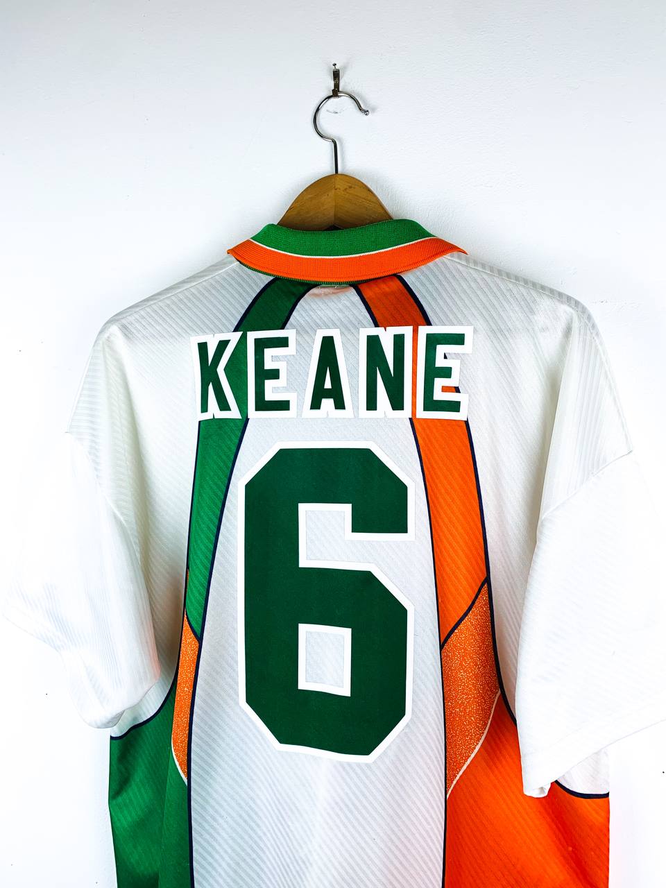 IRELAND 1994/1996 AWAY SHIRT #6 KEANE