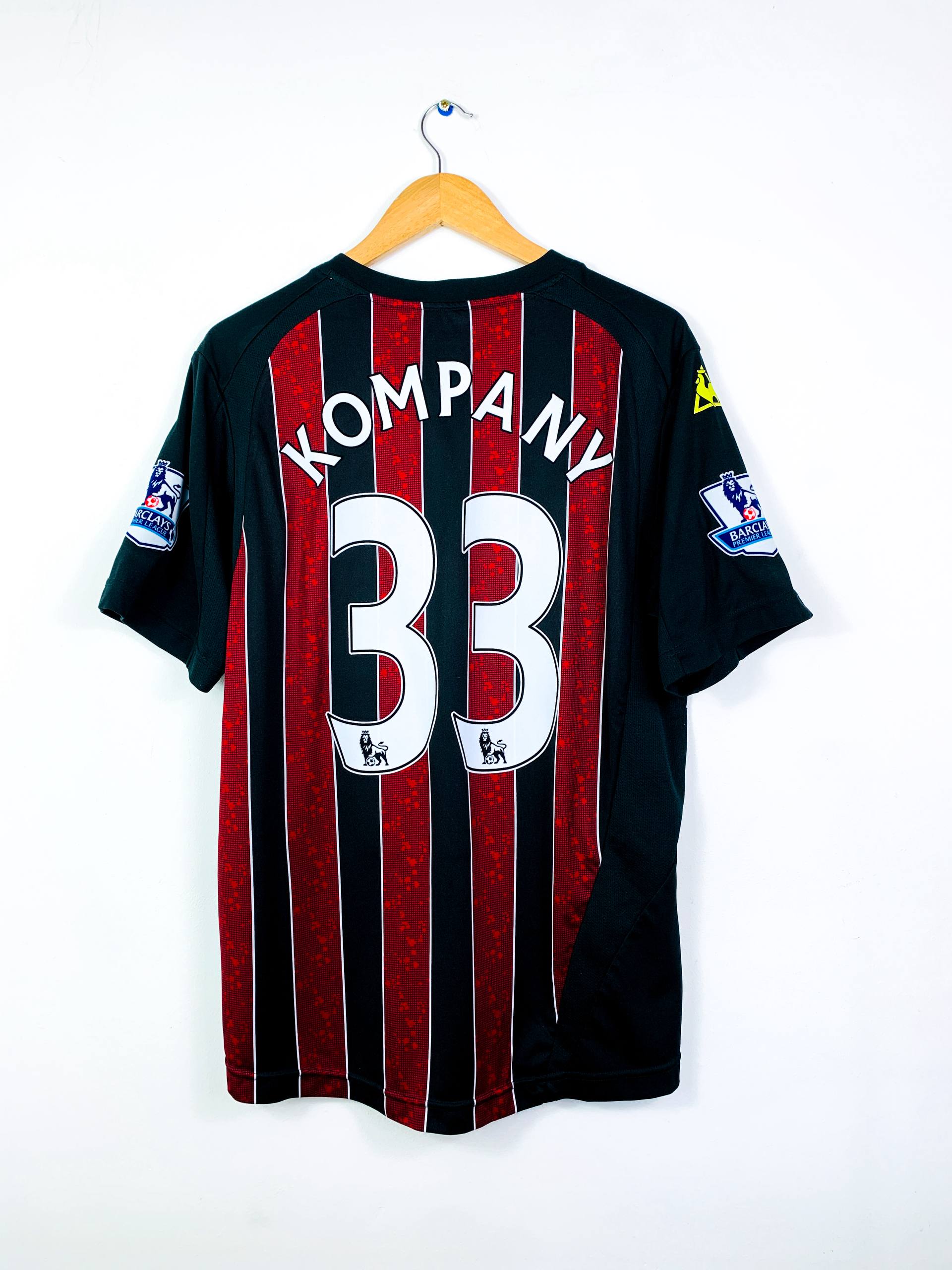 MANCHESTER CITY 2008/2009 AWAY SHIRT #33 KOMPANY [L]
