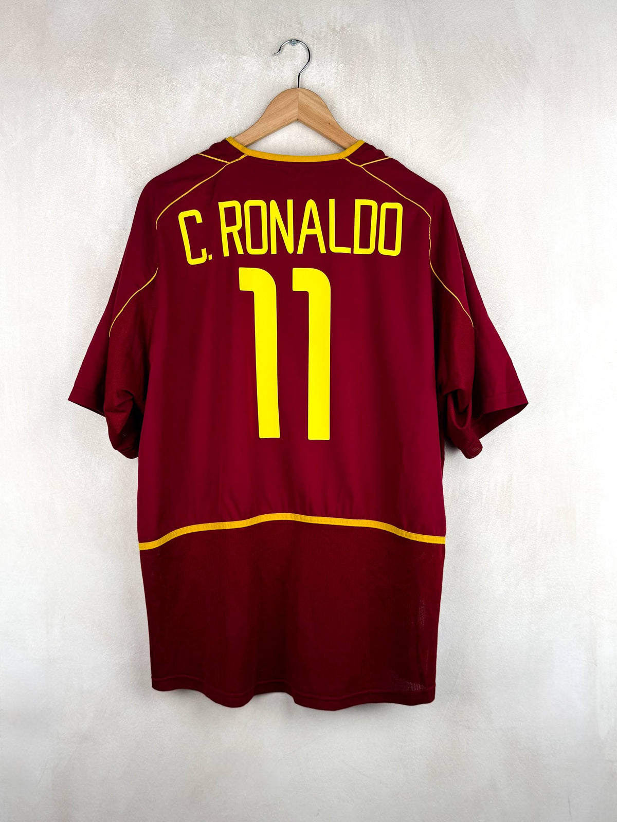 PORTUGAL 2002/2004 HOME SHIRT #11 C.RONALDO [XL]