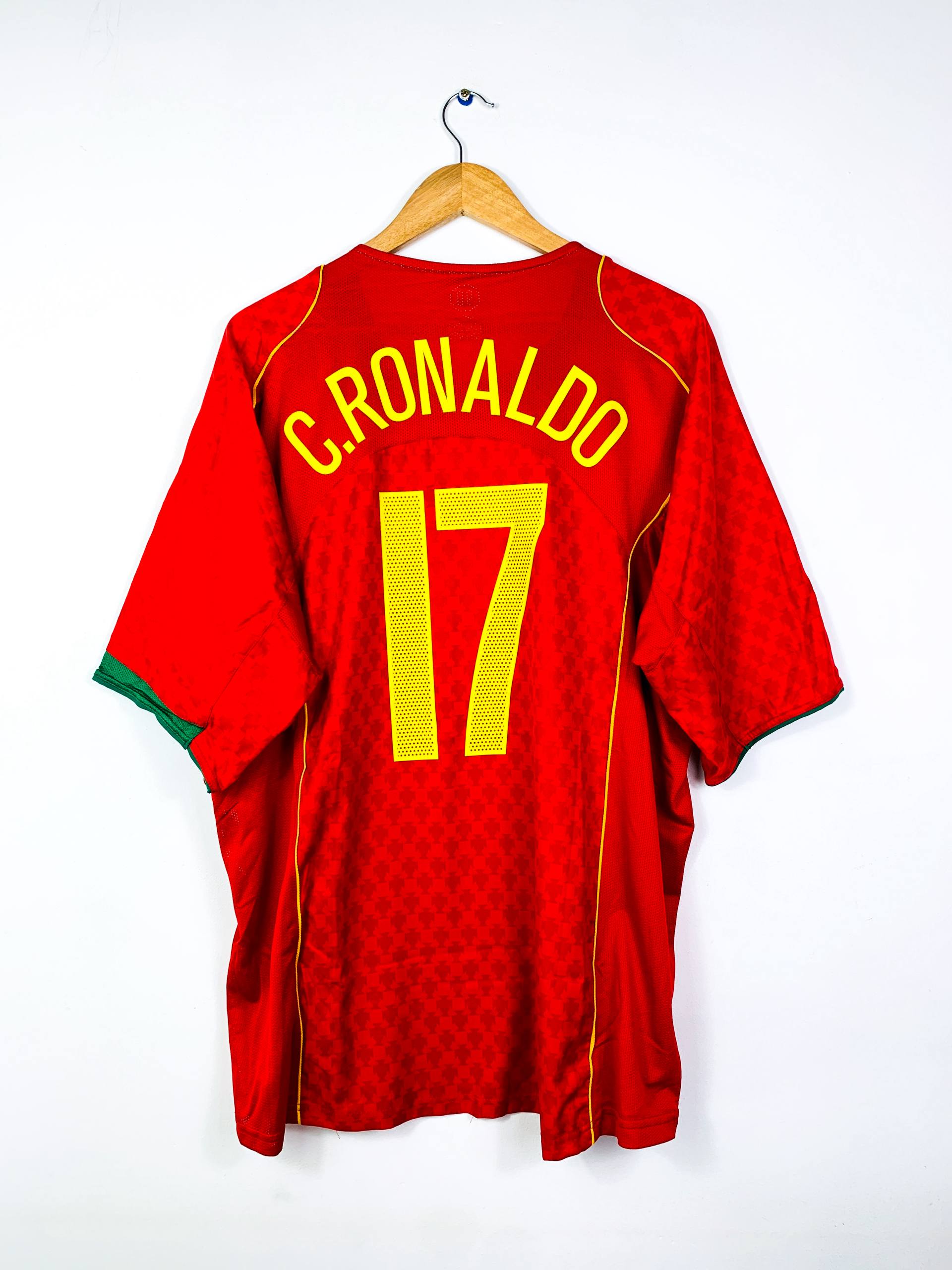 PORTUGAL 2004/2006 HOME SHIRT #17 C.RONALDO [XXL]