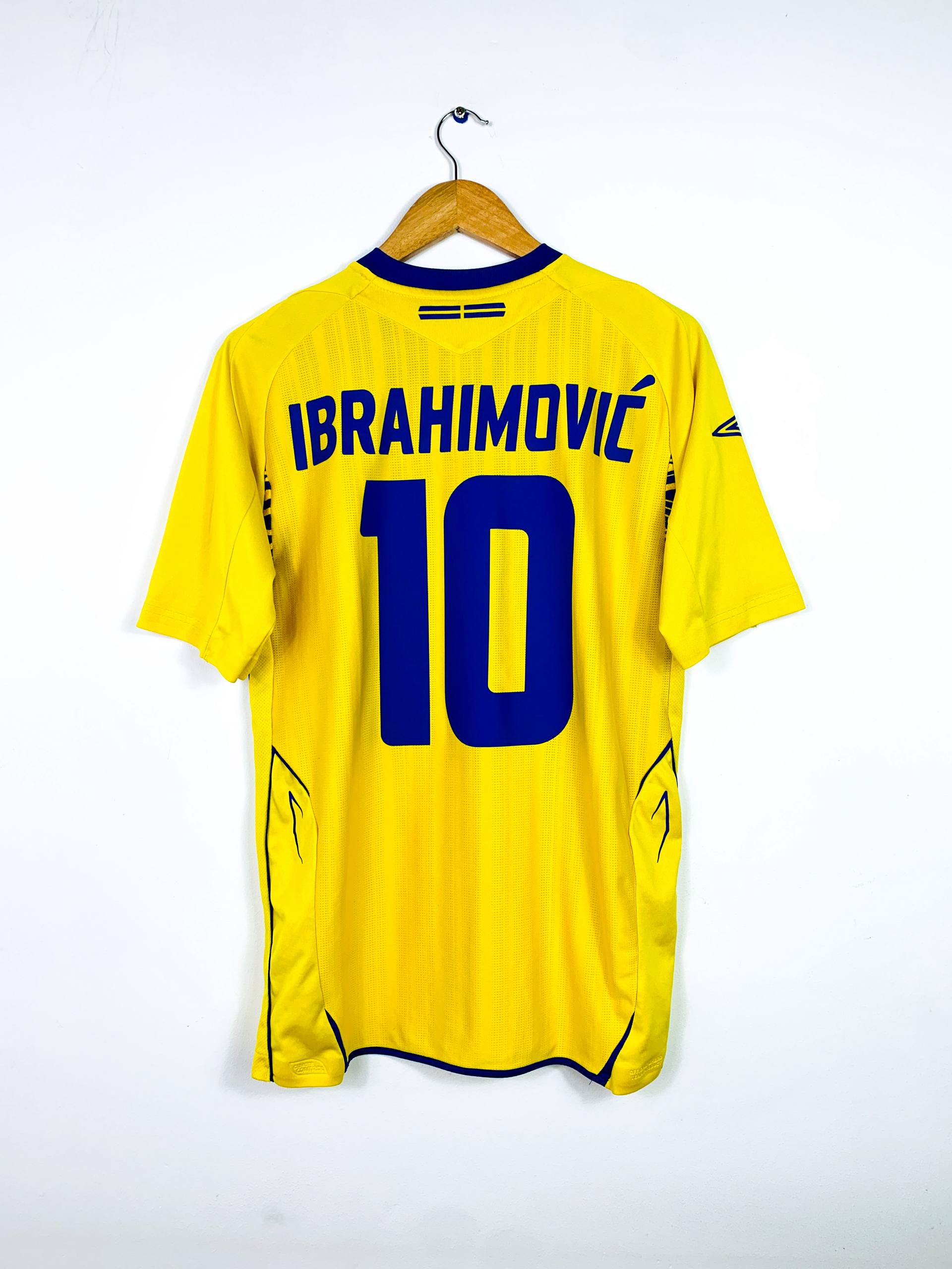 SWEDEN 2007/2009 HOME SHIRT #10 IBRAHIMOVIC [M]