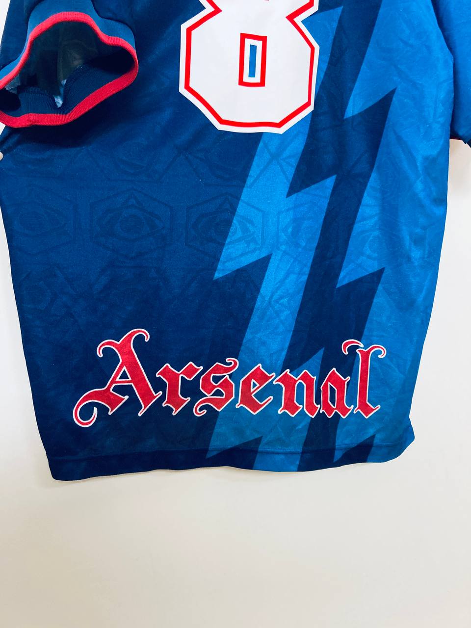 ARSENAL 1995/1996 *ROUND NECK* AWAY SHIRT #8 WRIGHT