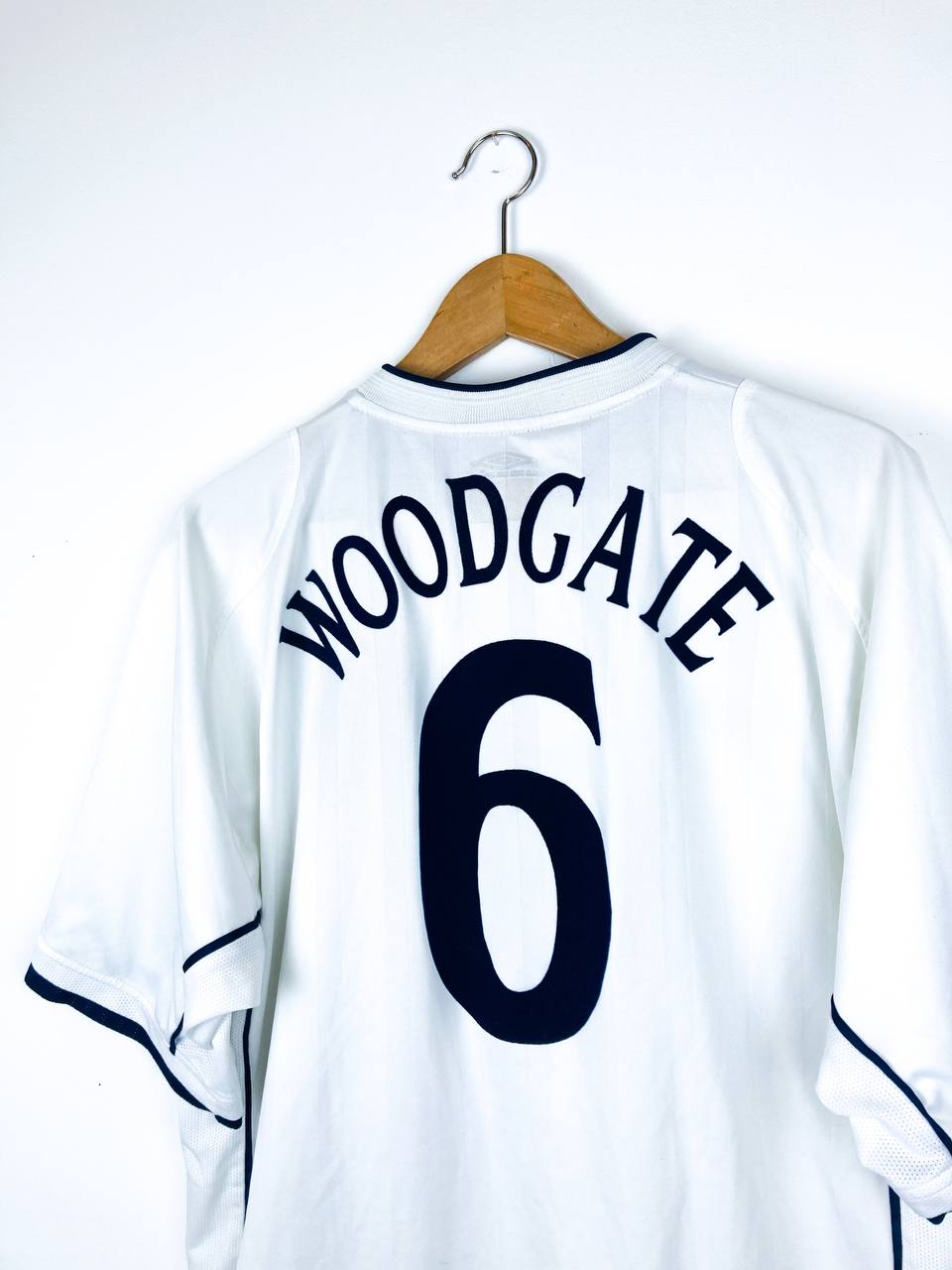 ENGLAND 2001/2003 HOME SHIRT #6 WOODGATE