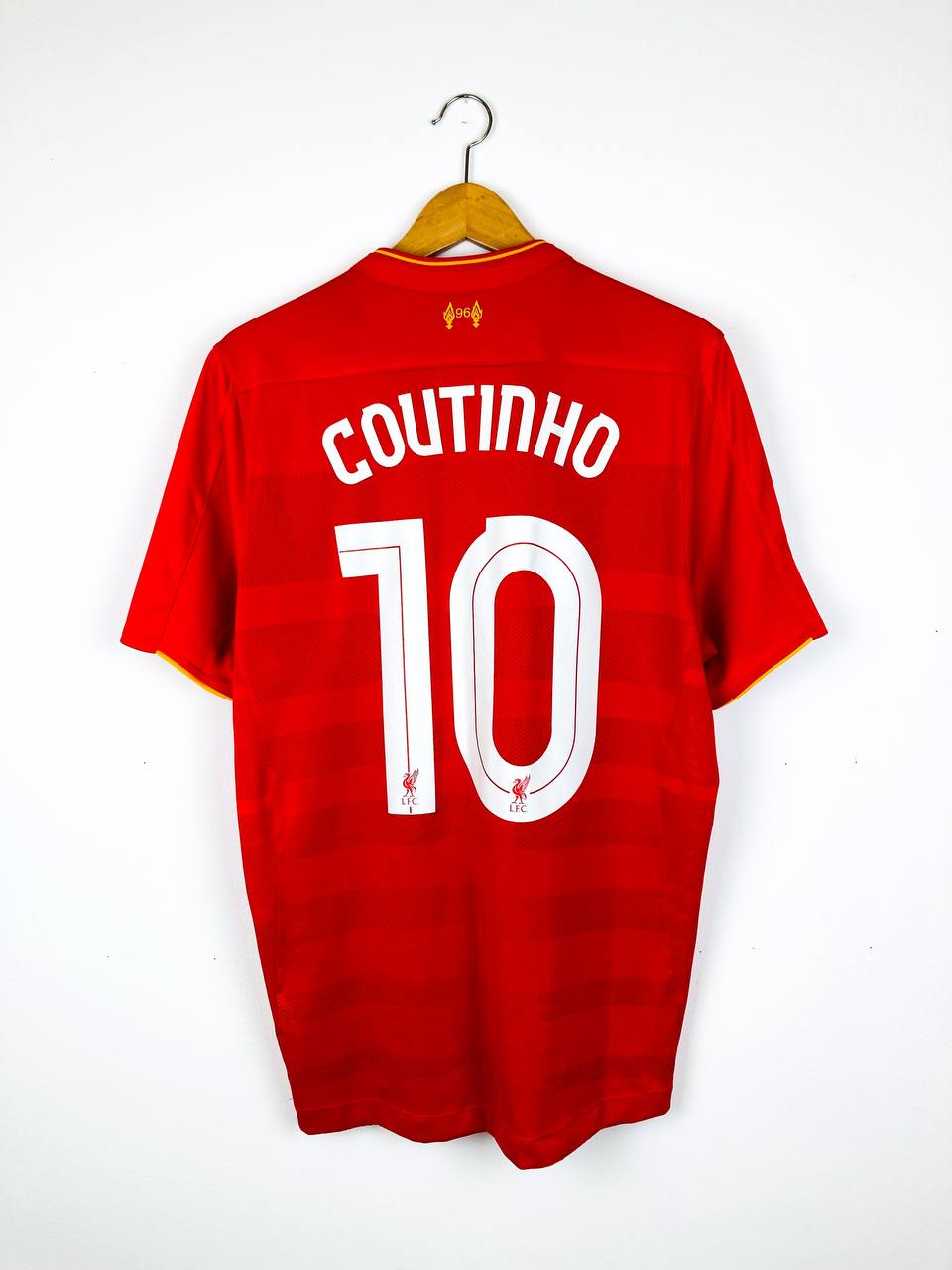 LIVERPOOL 2016/2017 HOME SHIRT #10 COUTINHO