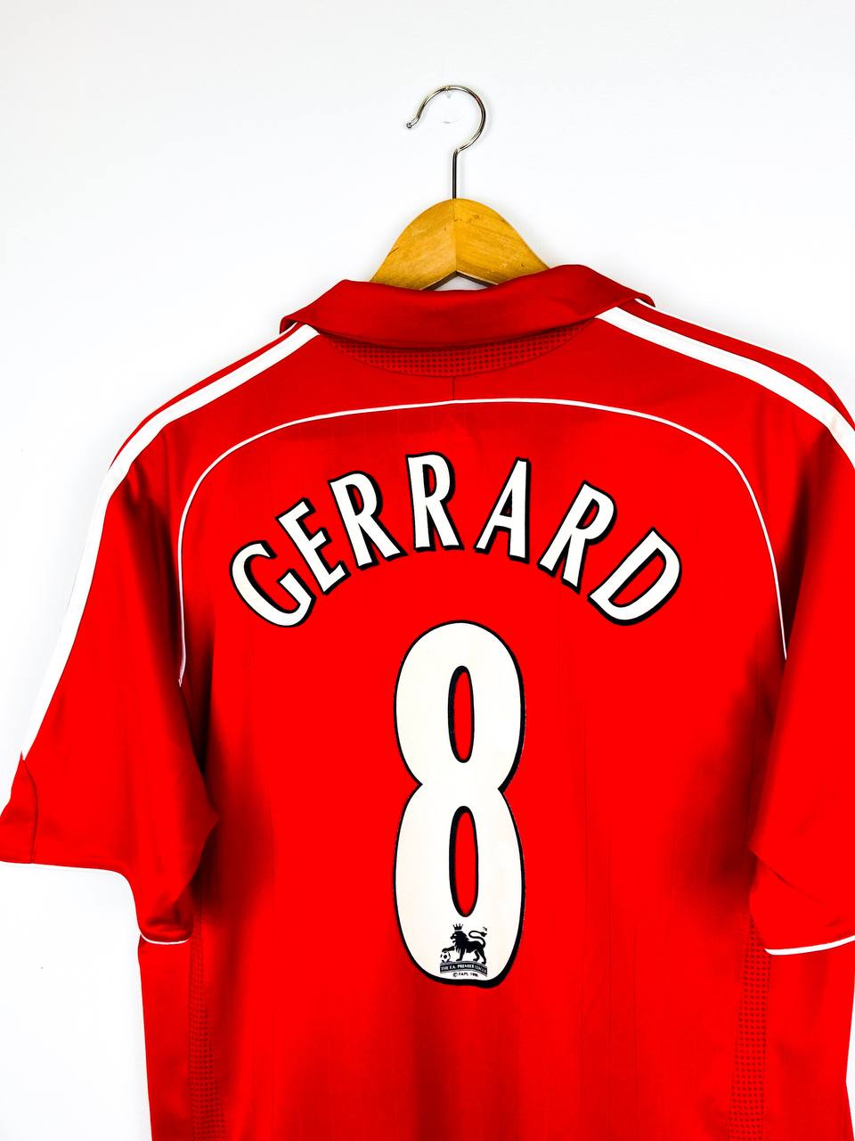 LIVERPOOL 2006/2007 HOME SHIRT #8 GERRARD