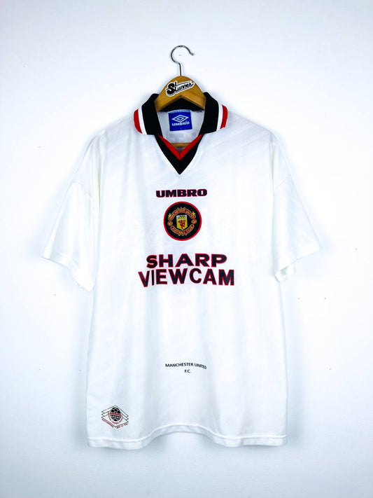 MANCHESTER UNITED 1996/1997 AWAY SHIRT #7 CANTONA