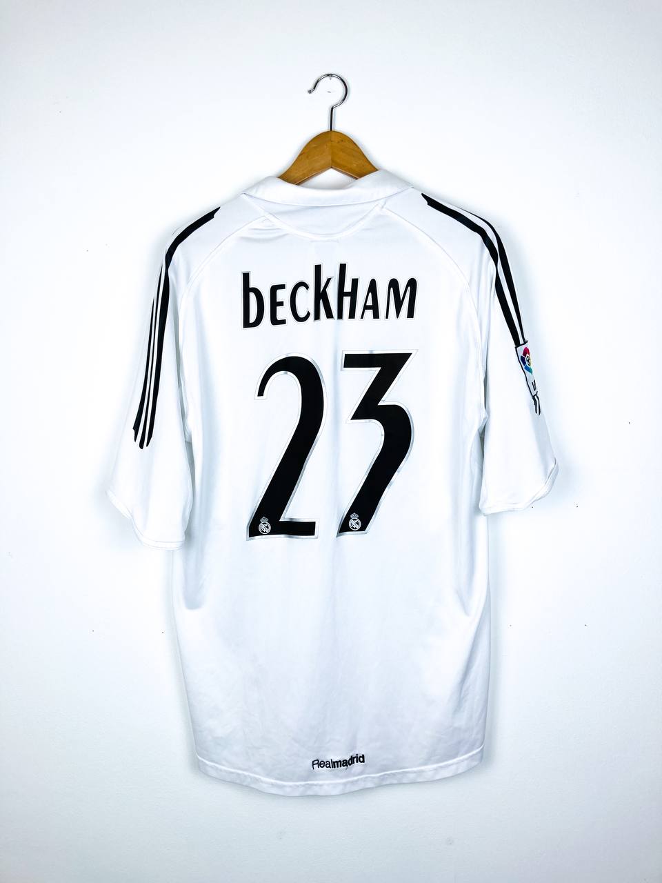REAL MADRID 2005/2006 HOME SHIRT #23 BECKHAM