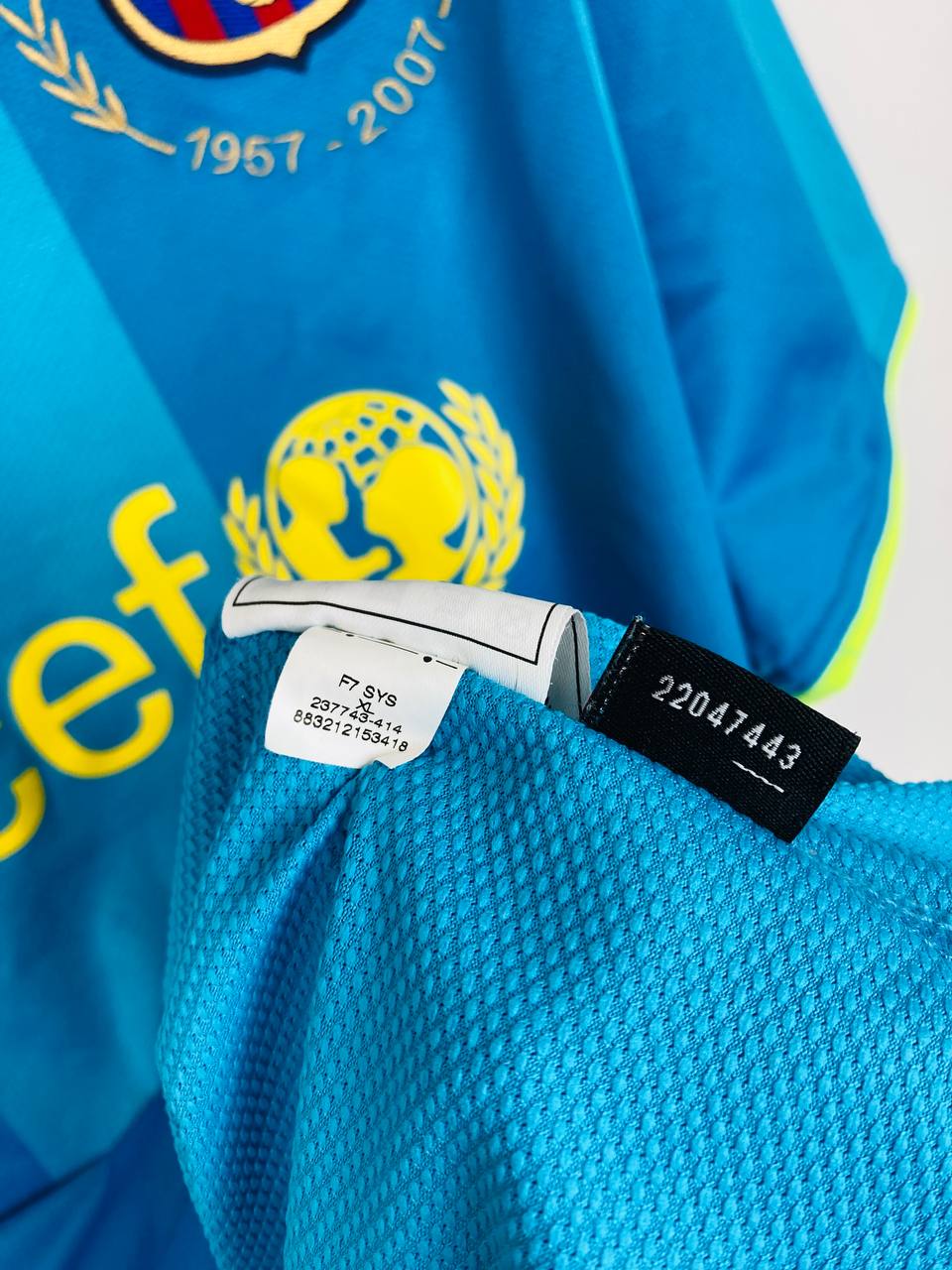 BARCELONA 2007/2008 AWAY SHIRT #19 MESSI