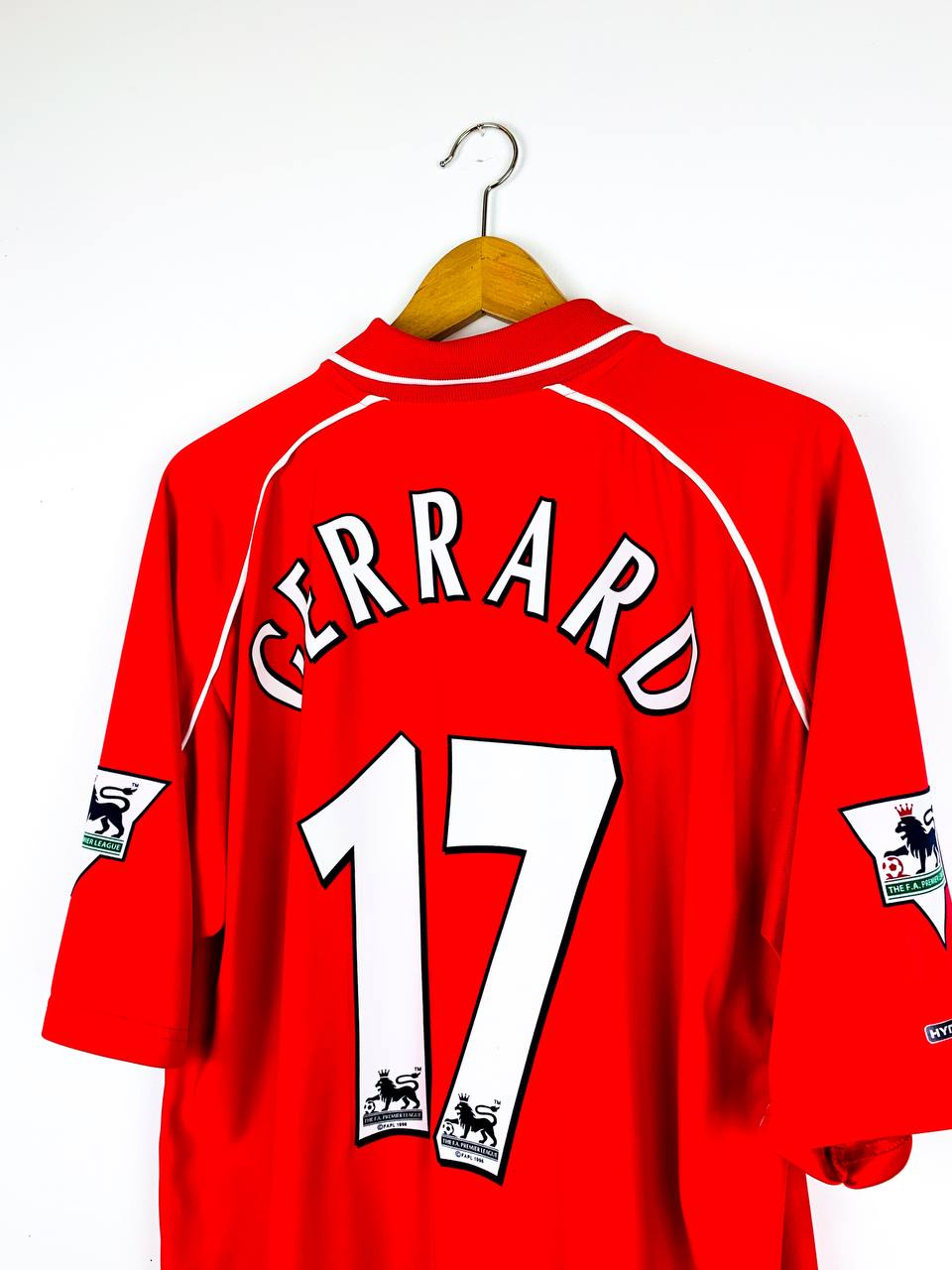 LIVERPOOL 2000/2002 HOME SHIRT #17 GERRARD