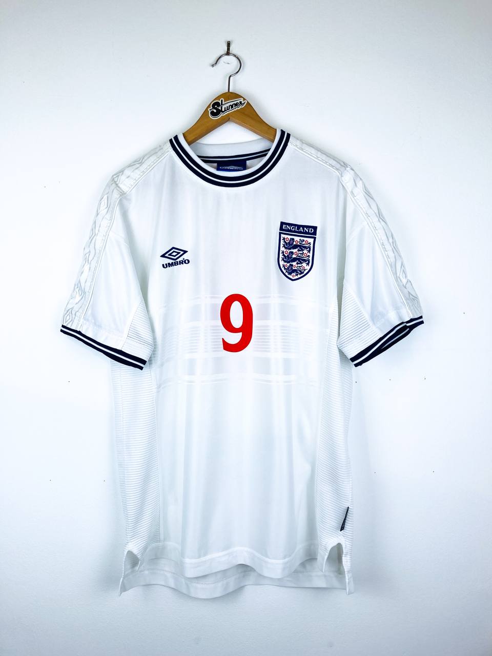 ENGLAND 1999/2001 HOME SHIRT #9 SHEARER