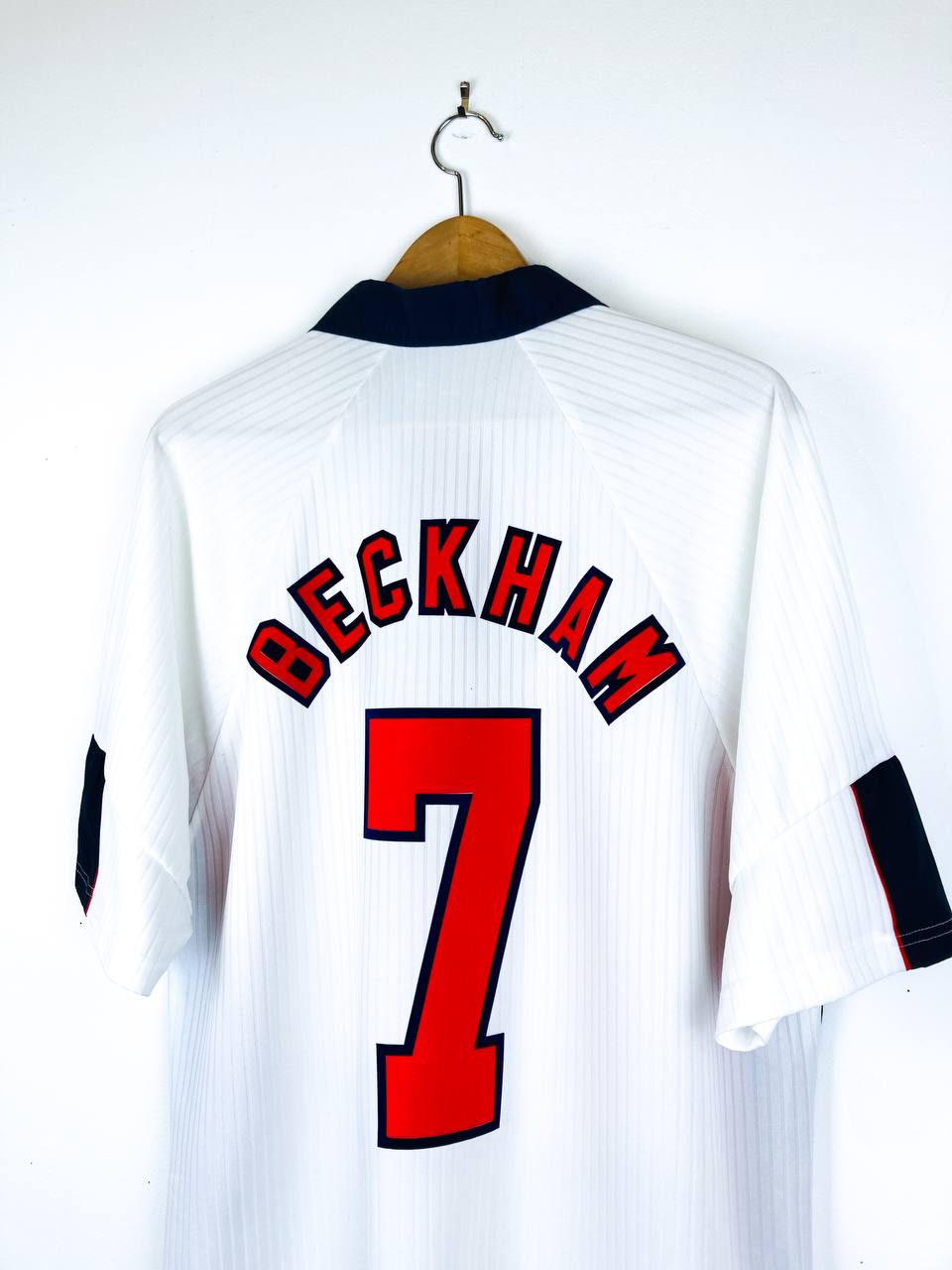 ENGLAND 1997/1999 HOME SHIRT #7 BECKHAM