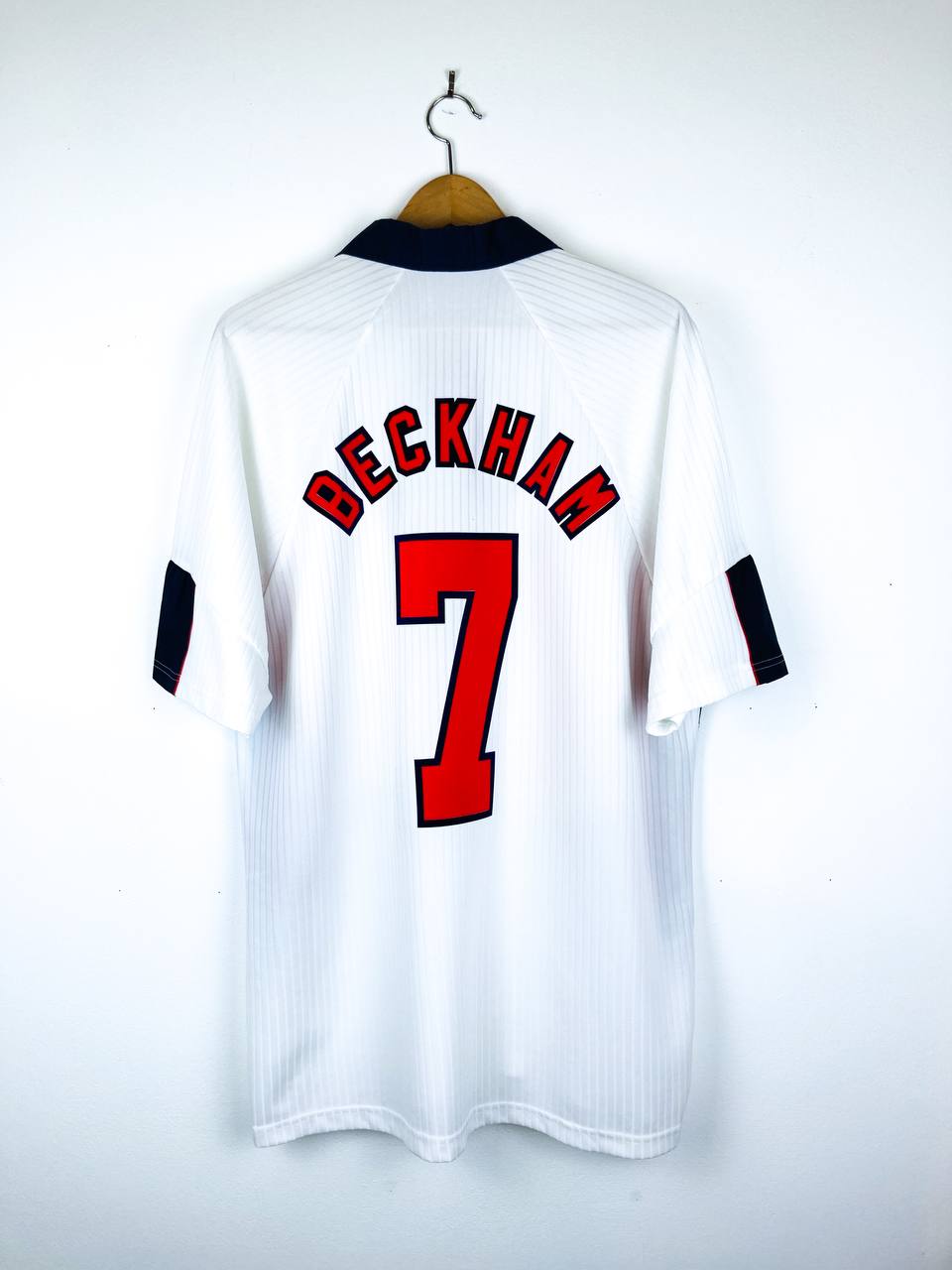 ENGLAND 1997/1999 HOME SHIRT #7 BECKHAM