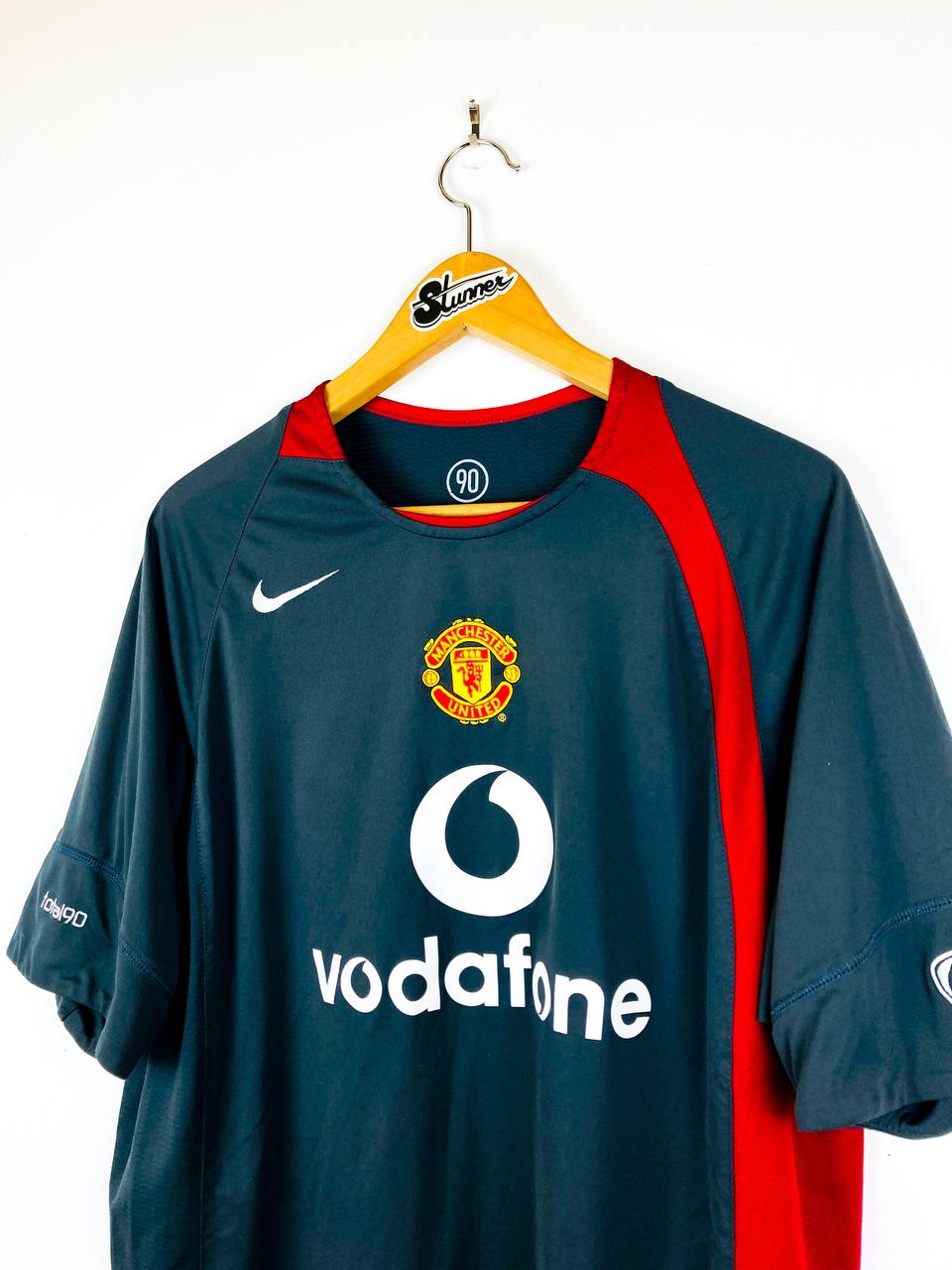 MANCHESTER UNITED 2004/2005 TRAINING SHIRT
