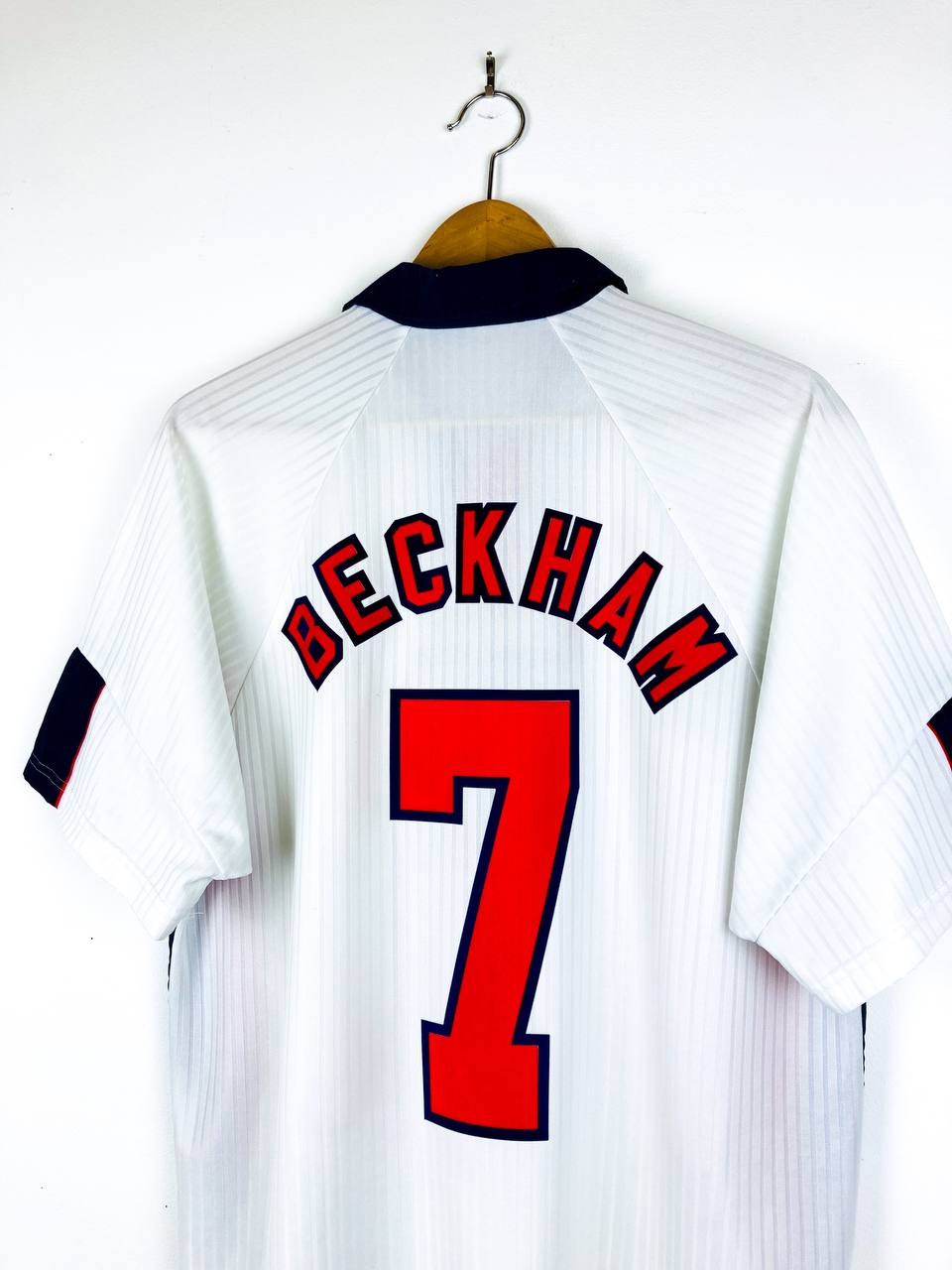 ENGLAND 1997/1999 HOME SHIRT #7 BECKHAM