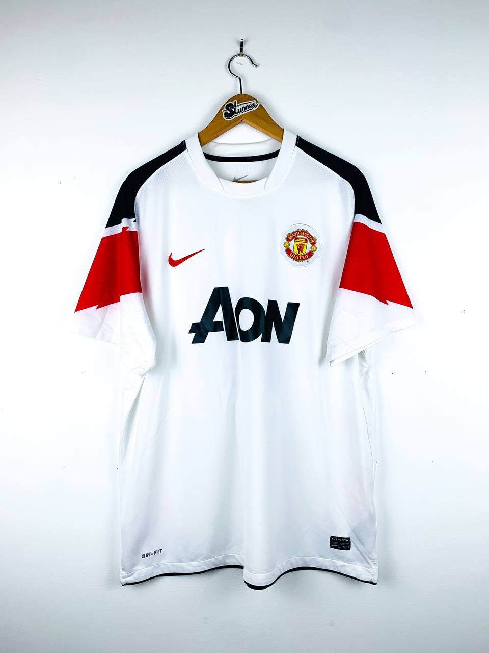 MANCHESTER UNITED 2010/2012 AWAY SHIRT #14 CHICHARITO