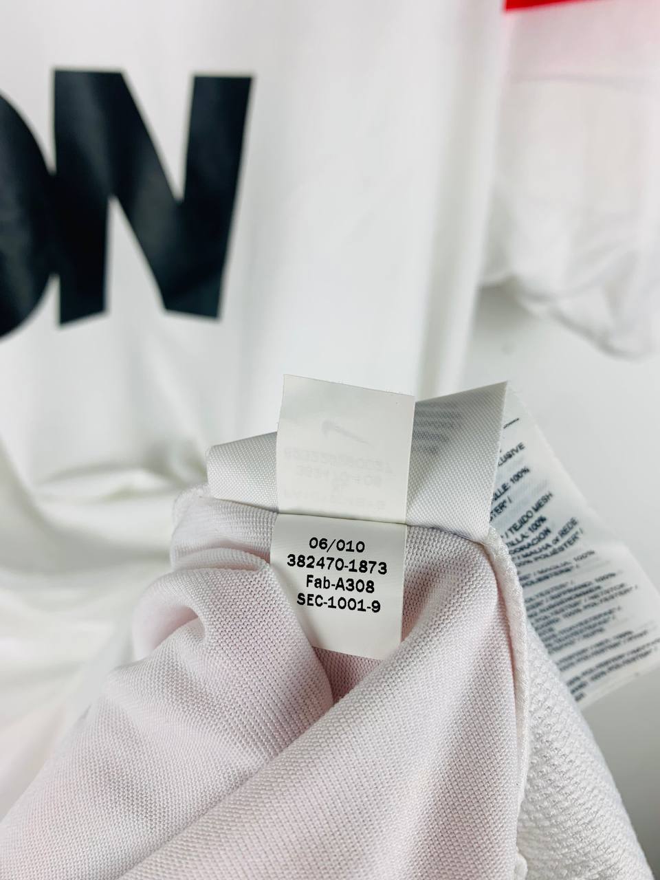 MANCHESTER UNITED 2010/2012 AWAY SHIRT #14 CHICHARITO