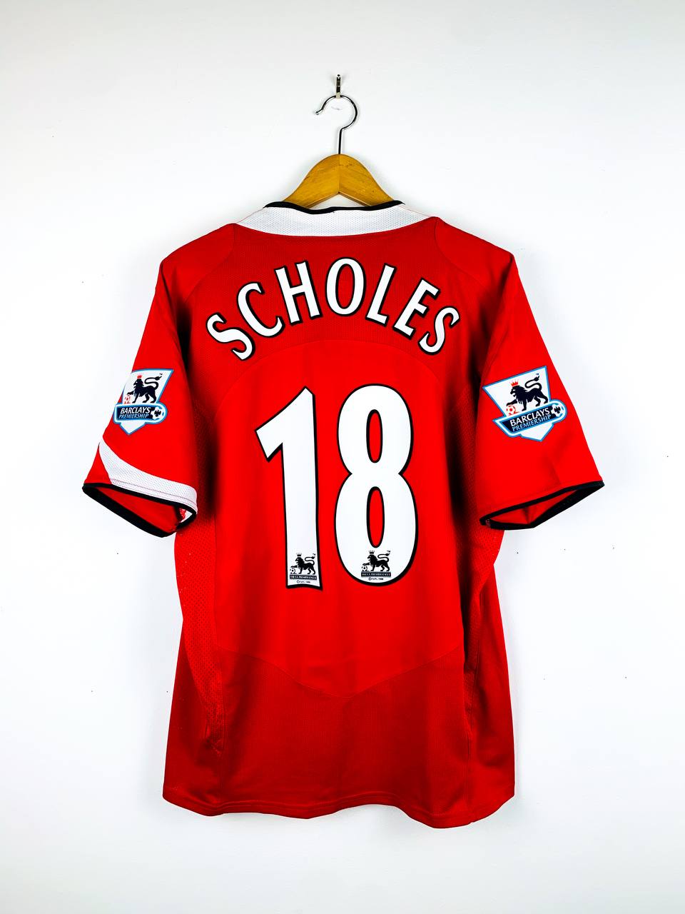 MANCHESTER UNITED 2004/2006 HOME SHIRT #18 SCHOLES