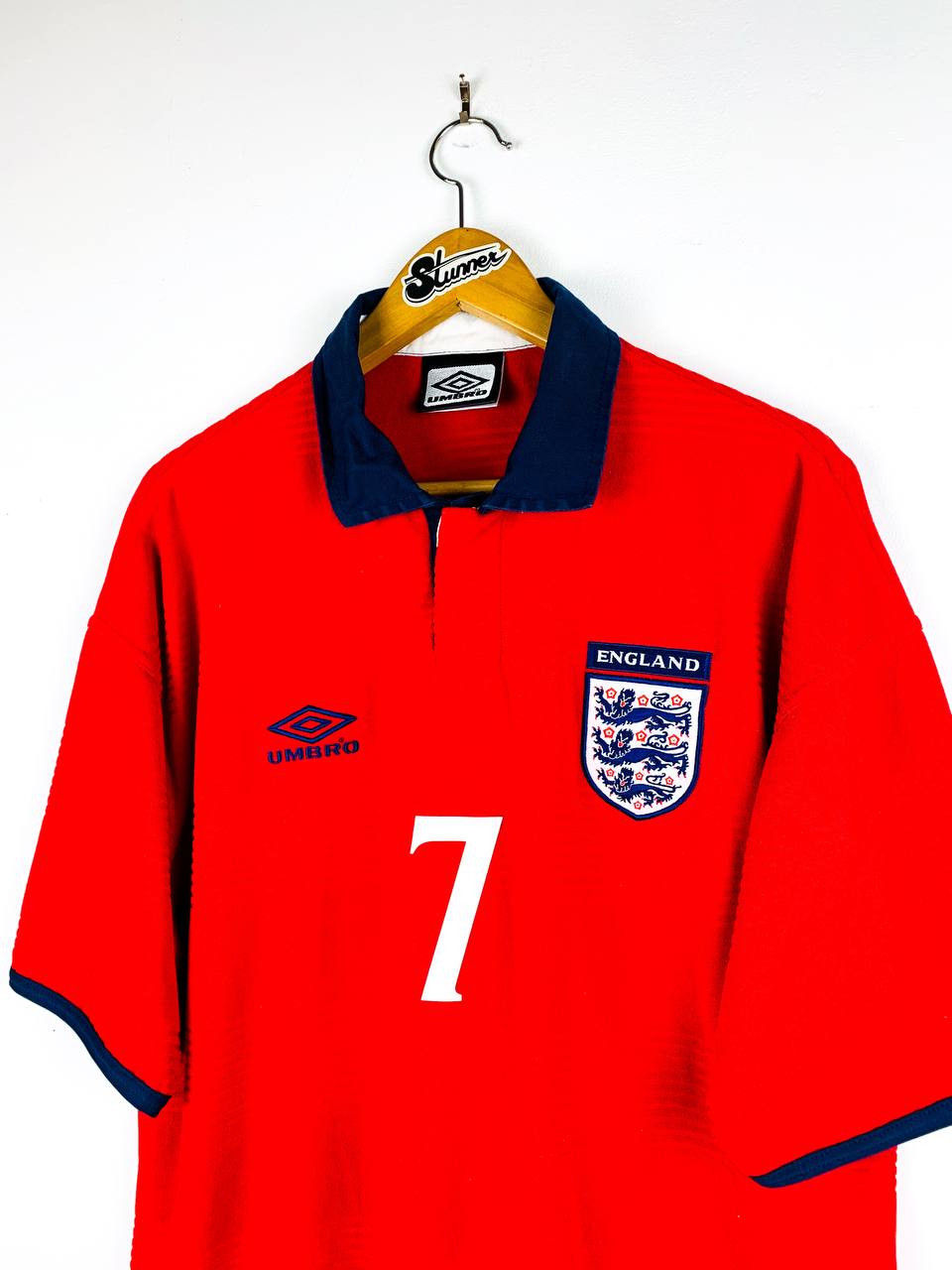 ENGLAND 1999/2001 AWAY SHIRT #7 BECKHAM