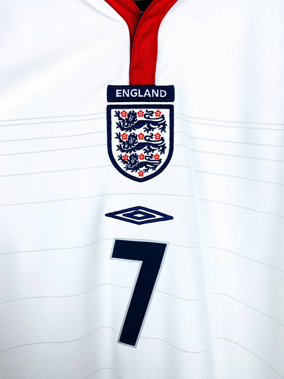 ENGLAND 2003/2005 HOME SHIRT #7 BECKHAM
