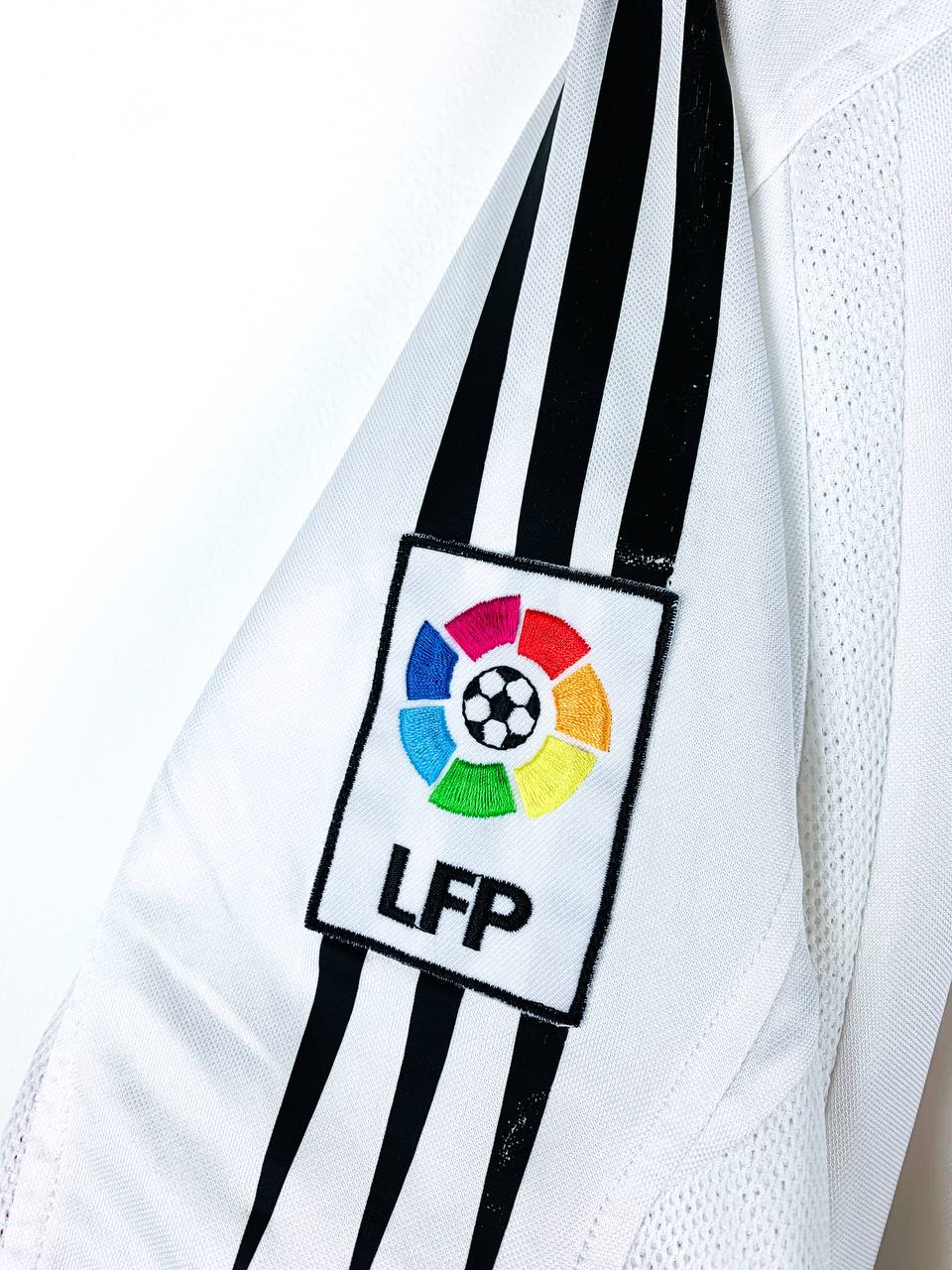 REAL MADRID 2004/2005 HOME SHIRT #9 RONALDO