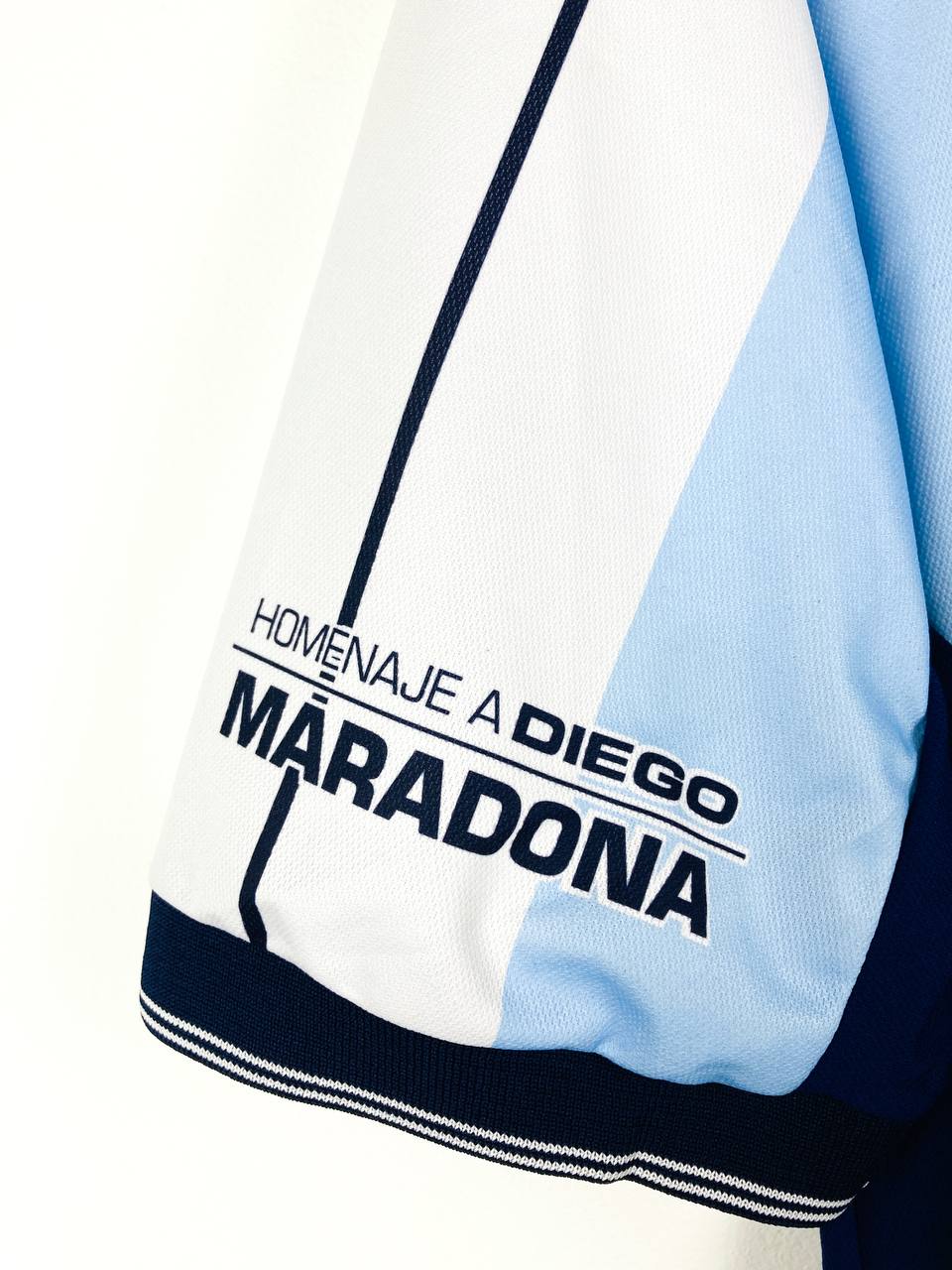 ARGENTINA 2001 SPECIAL 'TESTIMONIAL GAME' SHIRT #10 MARADONA