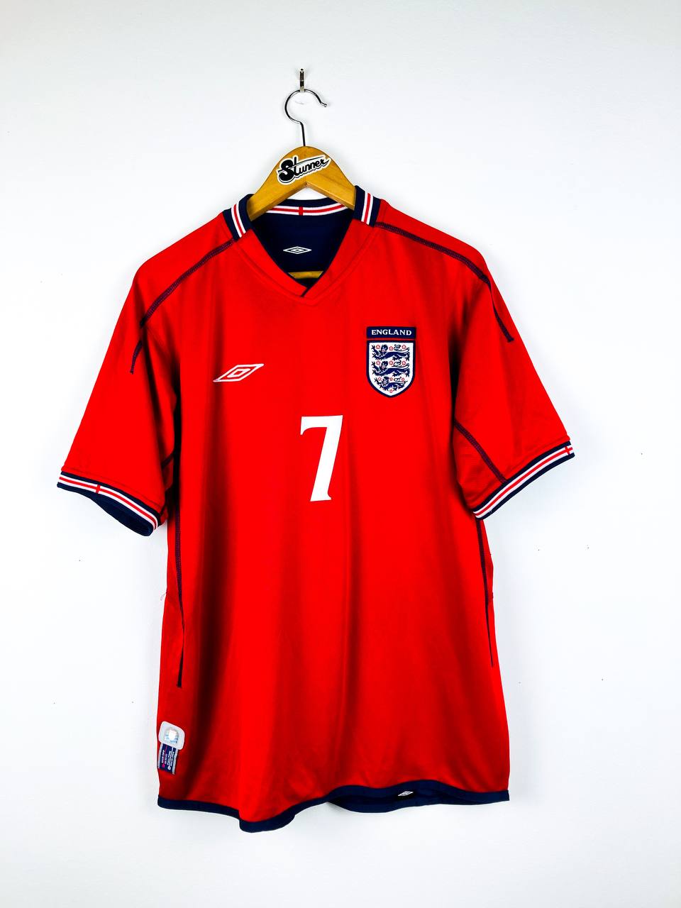 ENGLAND 2002/2004 AWAY *REVERSIBLE* SHIRT #7 BECKHAM
