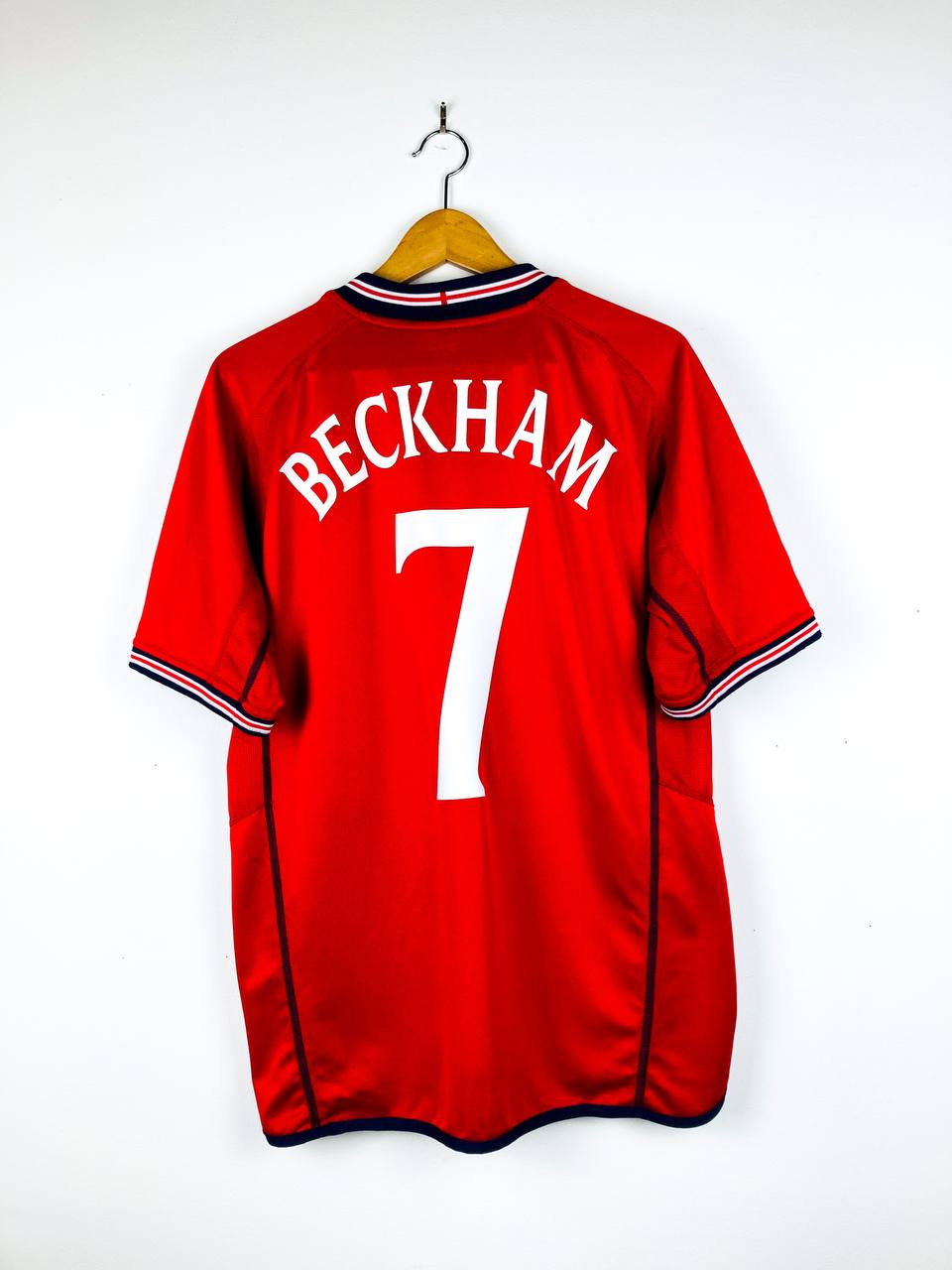 ENGLAND 2002/2004 AWAY *REVERSIBLE* SHIRT #7 BECKHAM