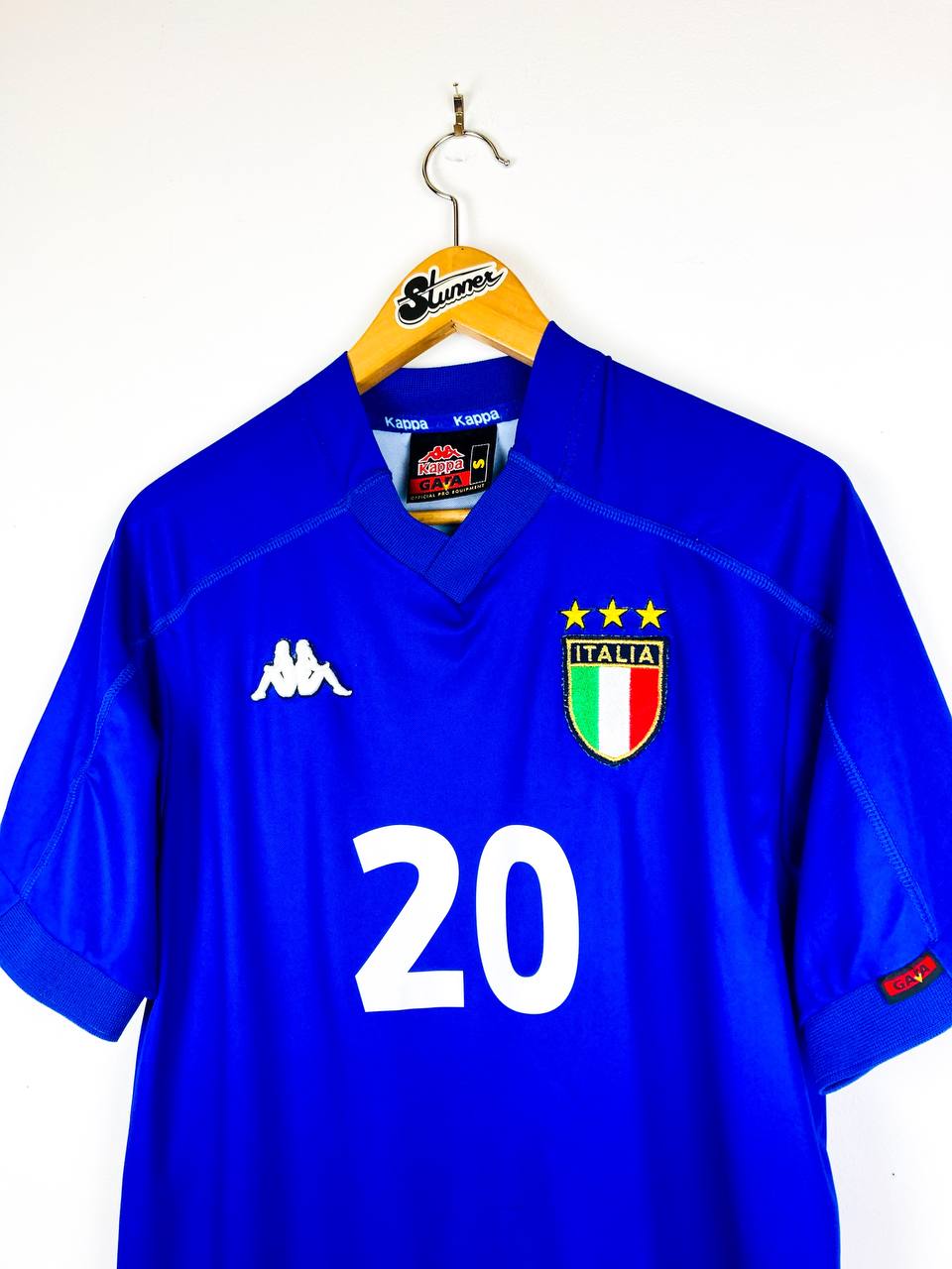 ITALY 1999/2000 HOME SHIRT #20 TOTTI