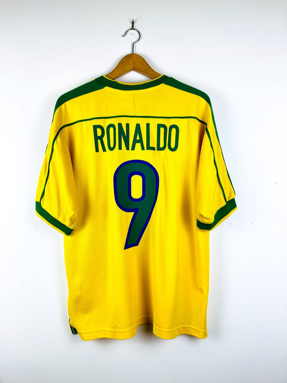 BRAZIL 1998/2000 HOME SHIRT #9 RONALDO