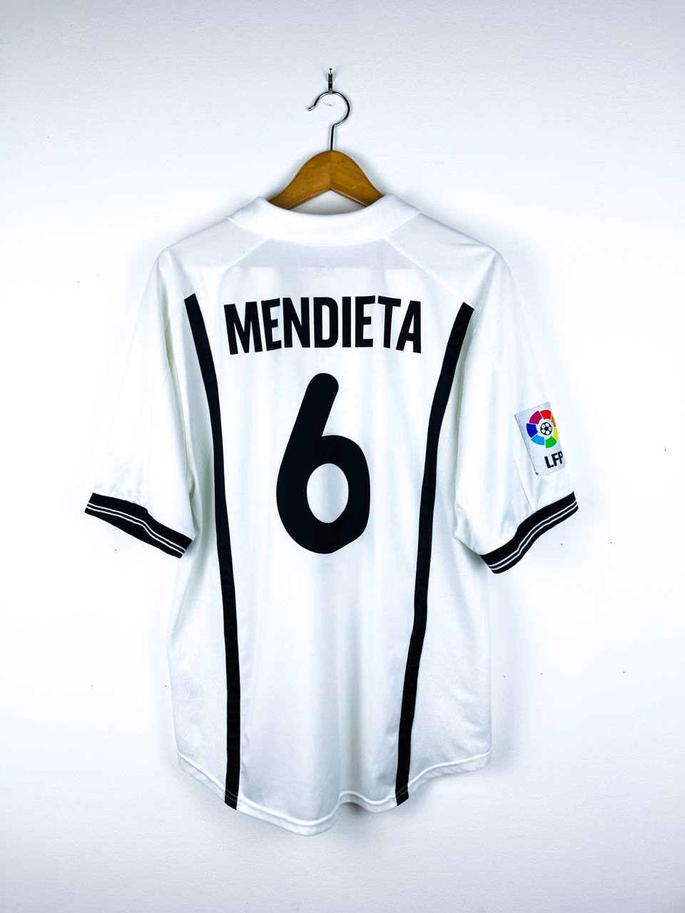 VALENCIA 2000/2001 HOME SHIRT #6 MENDIETA