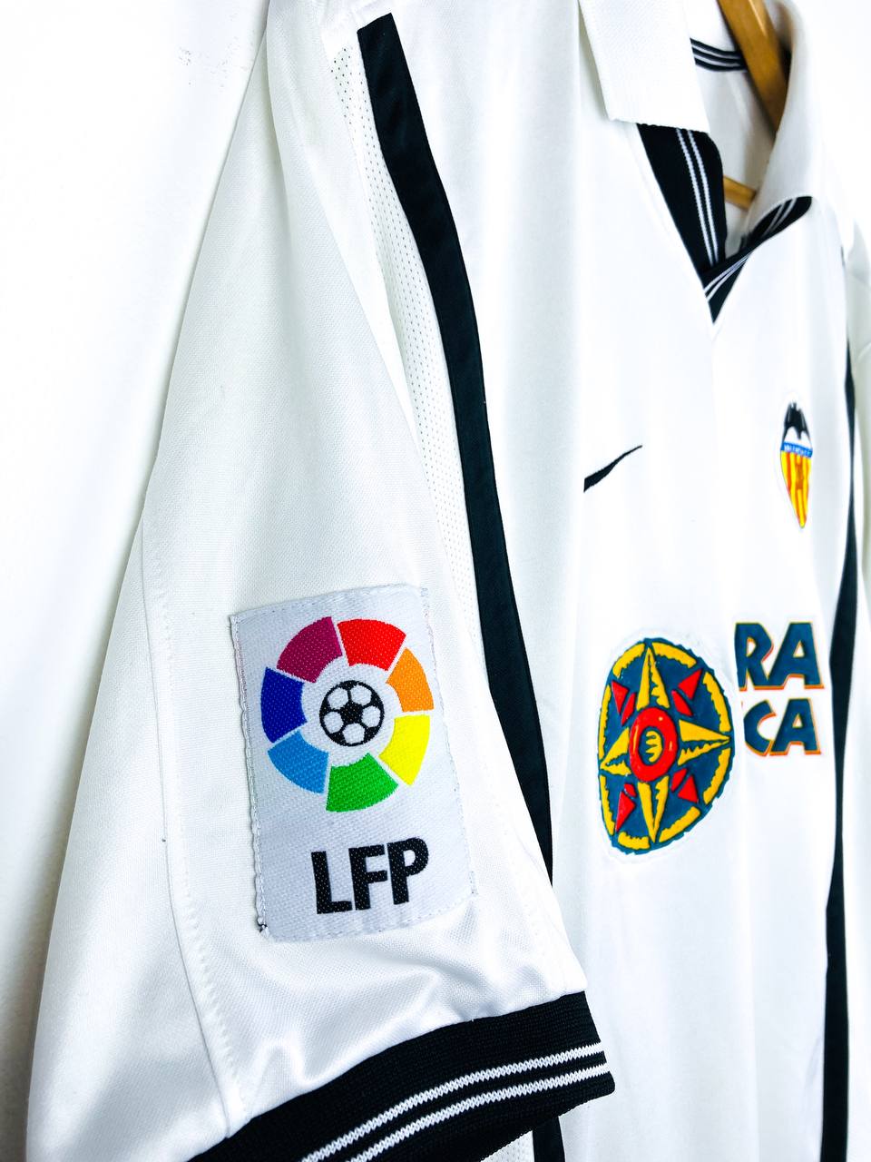 VALENCIA 2000/2001 HOME SHIRT #6 MENDIETA