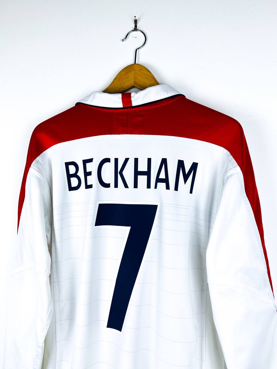 ENGLAND 2003/2005 HOME SHIRT #7 BECKHAM [L/S]
