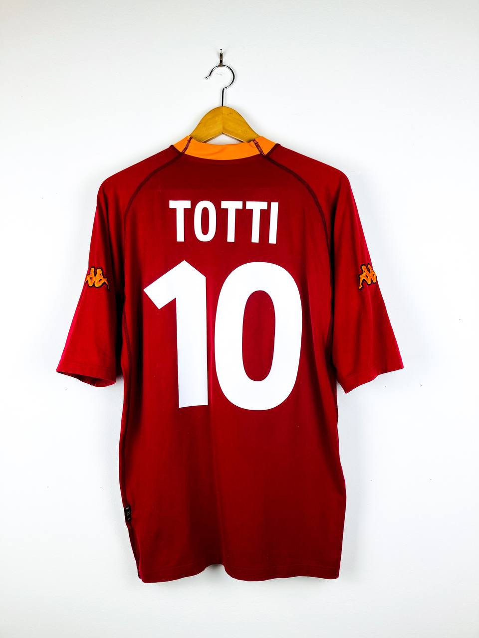 AS ROMA 2000/2001 HOME SHIRT #10 TOTTI