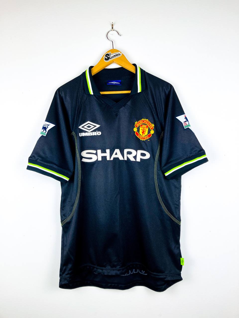 MANCHESTER UNITED 1998/1999 THIRD SHIRT #7 BECKHAM