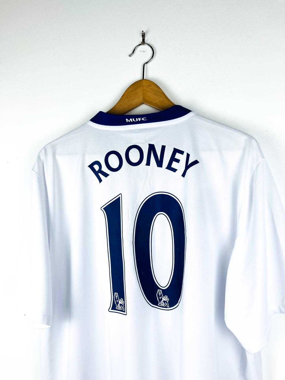 MANCHESTER UNITED 2008/2010 AWAY SHIRT #10 ROONEY