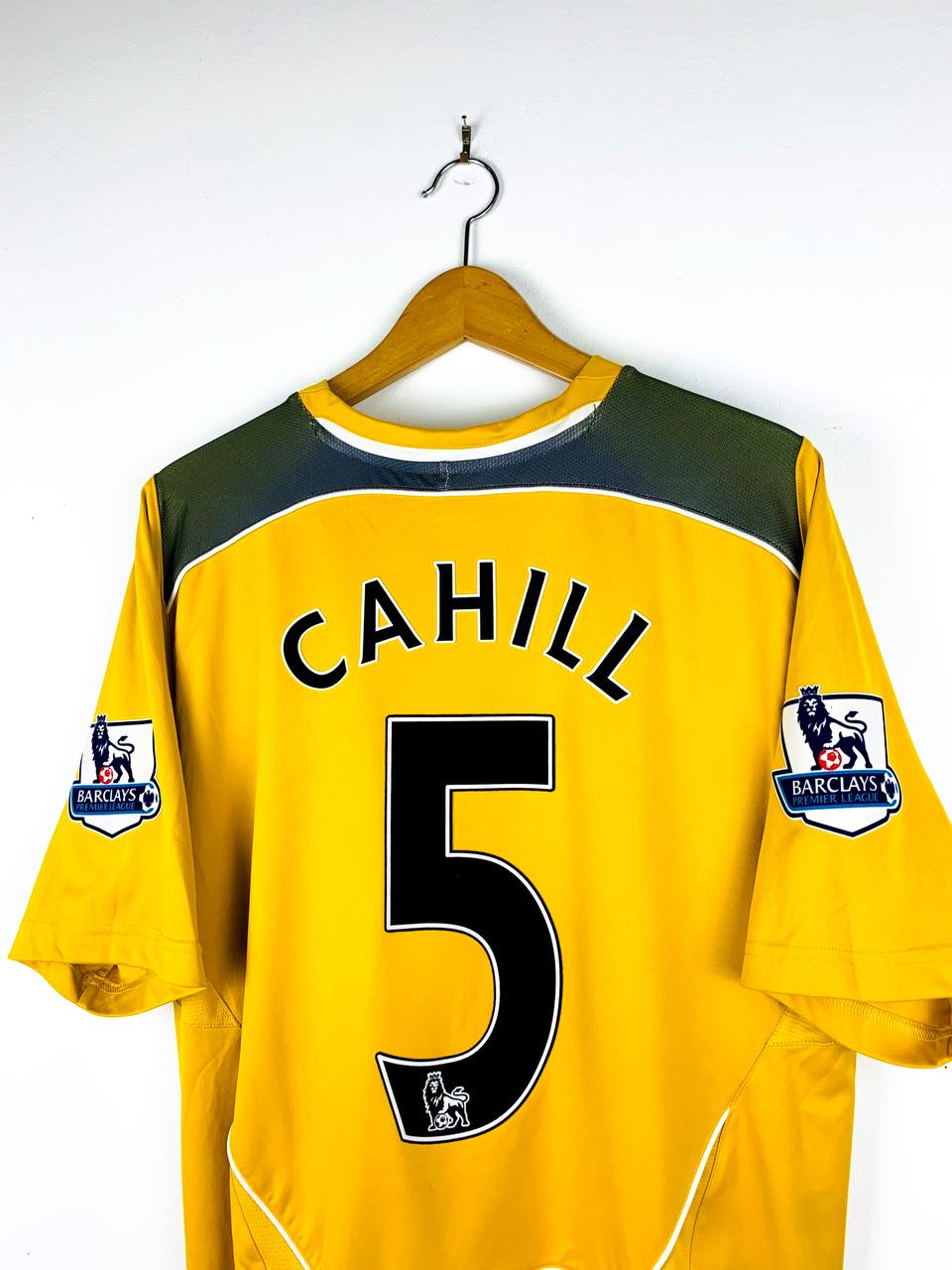BOLTON 2008/2009 AWAY SHIRT #5 CAHILL