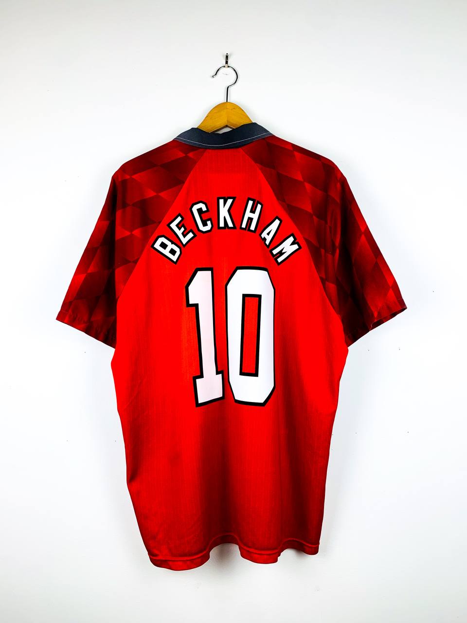 MANCHESTER UNITED 1996/1998 HOME SHIRT #10 BECKHAM [XL]