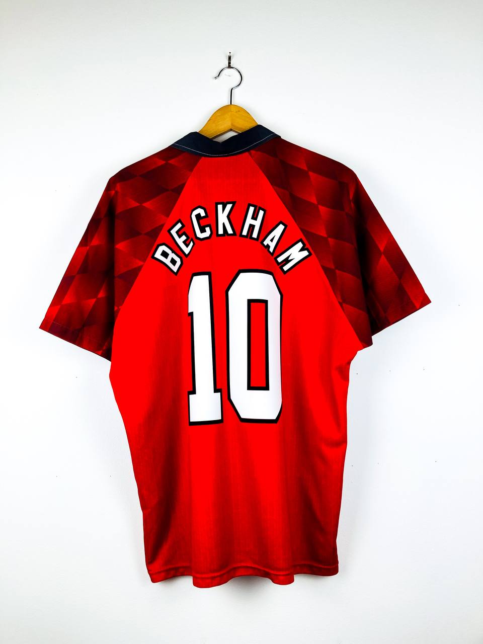 MANCHESTER UNITED 1996/1998 HOME SHIRT #10 BECKHAM [L]