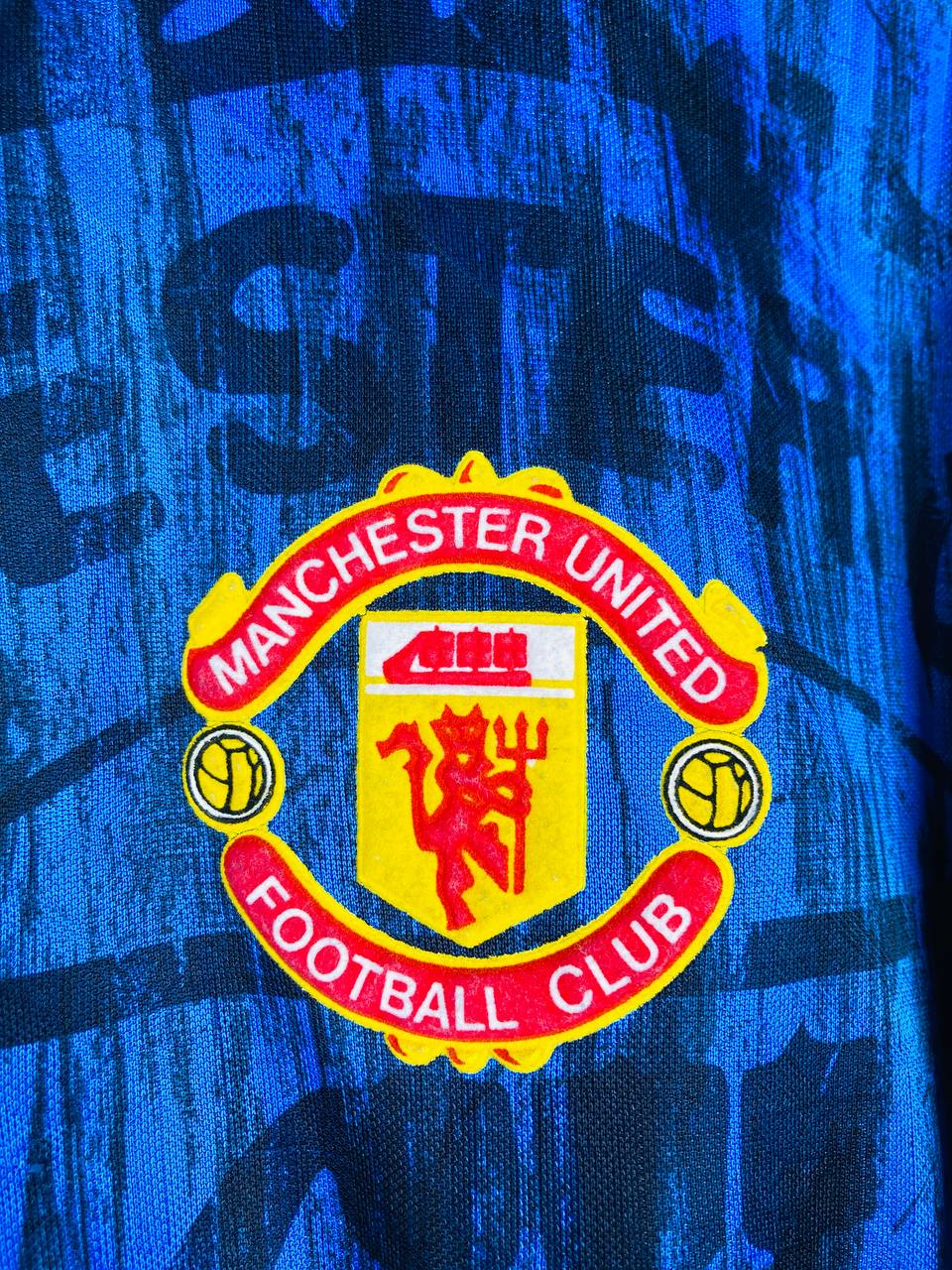 MANCHESTER UNITED 1992/1994 AWAY SHIRT #7 CANTONA [L]