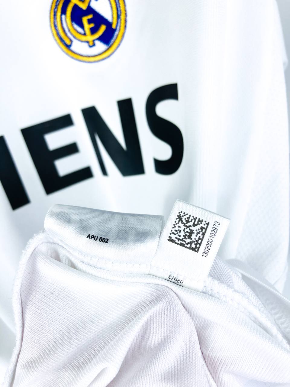 REAL MADRID 2005/2006 HOME SHIRT #5 ZIDANE