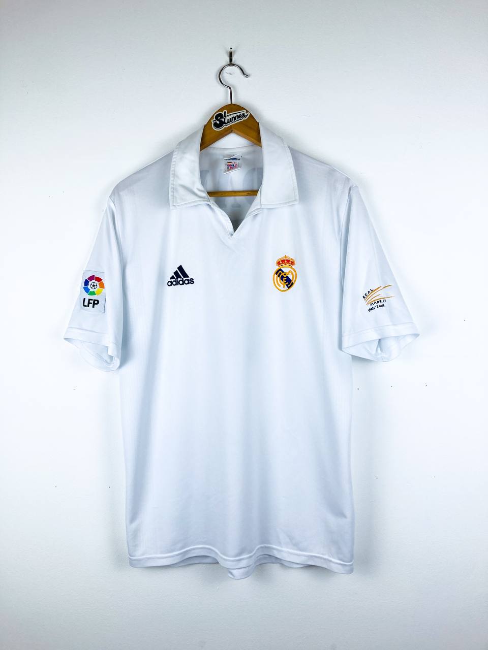REAL MADRID 2001/2002 *CENTENARY* HOME SHIRT #5 ZIDANE